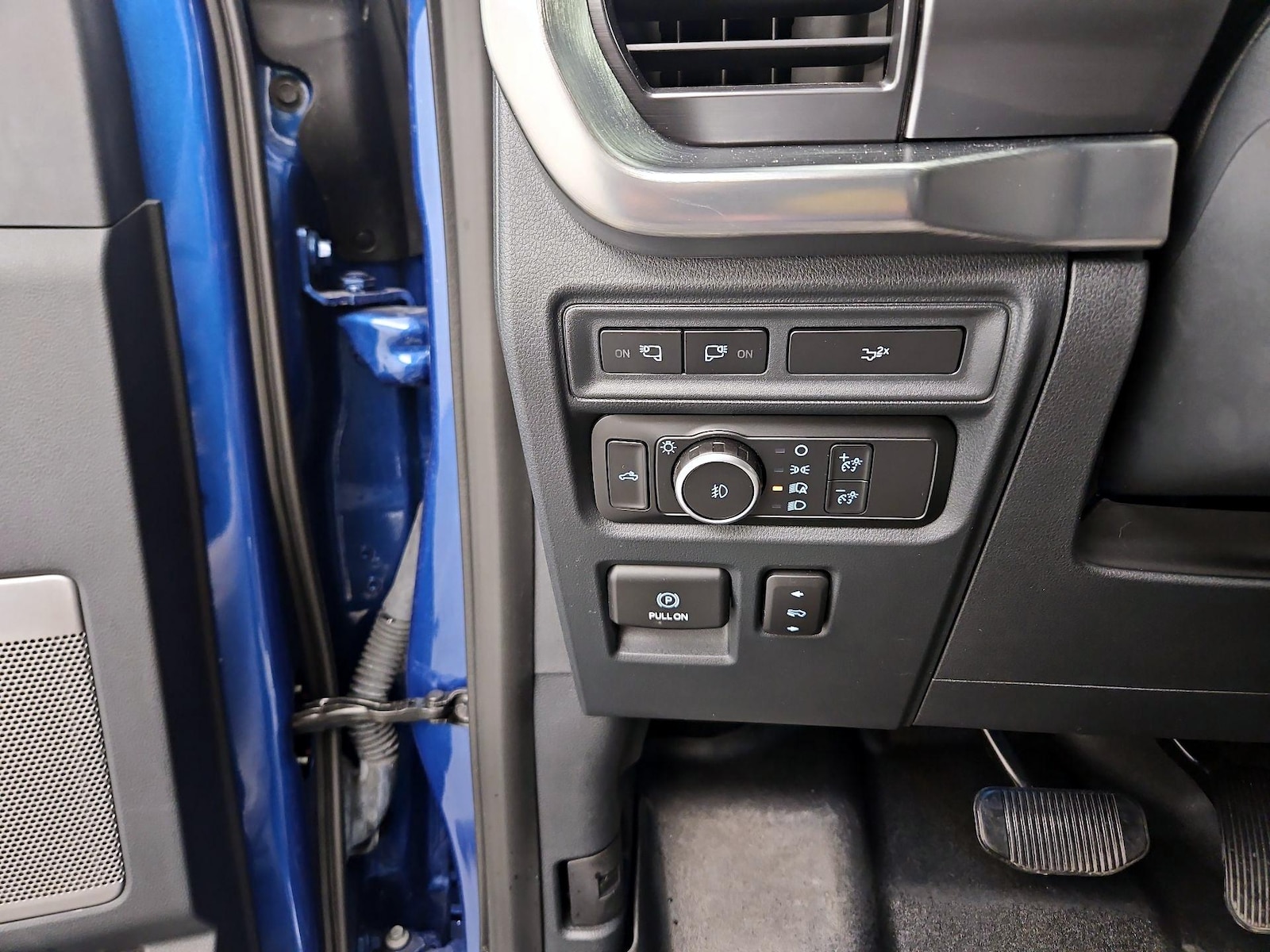 2022 Ford F-150 Lariat - Photo 14