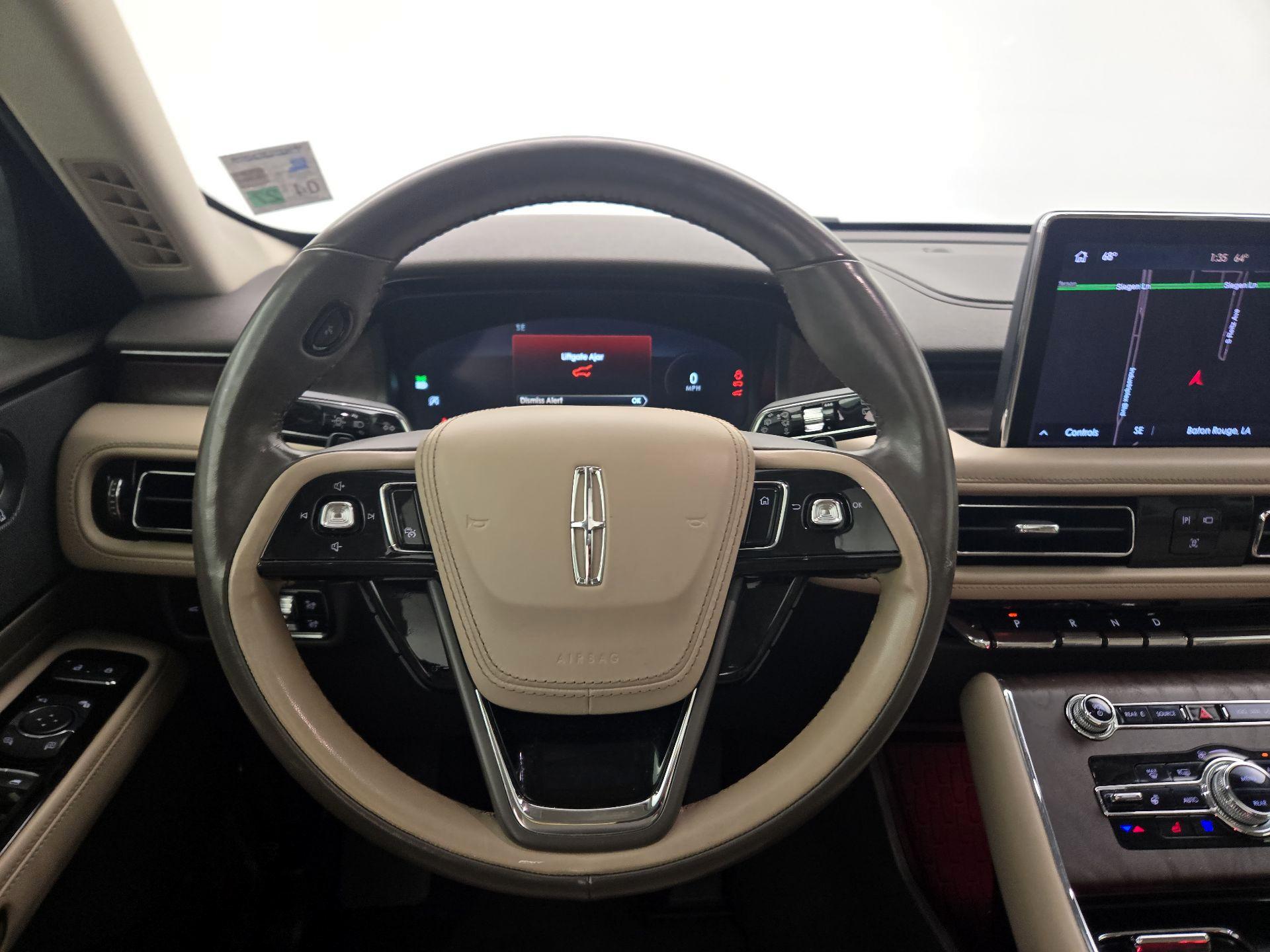 Thumbnail: 2021 Lincoln Aviator - 10