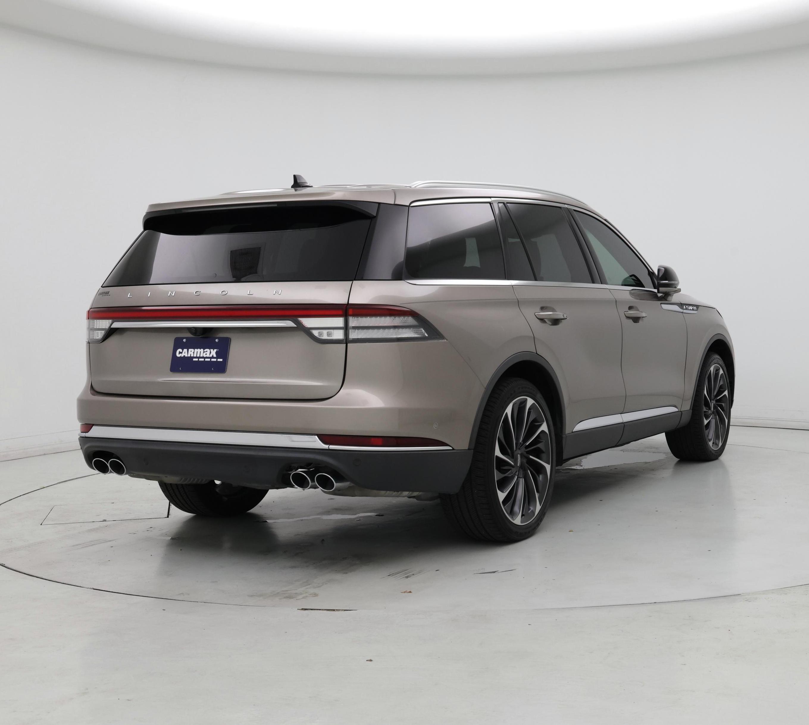 Thumbnail: 2021 Lincoln Aviator - 8