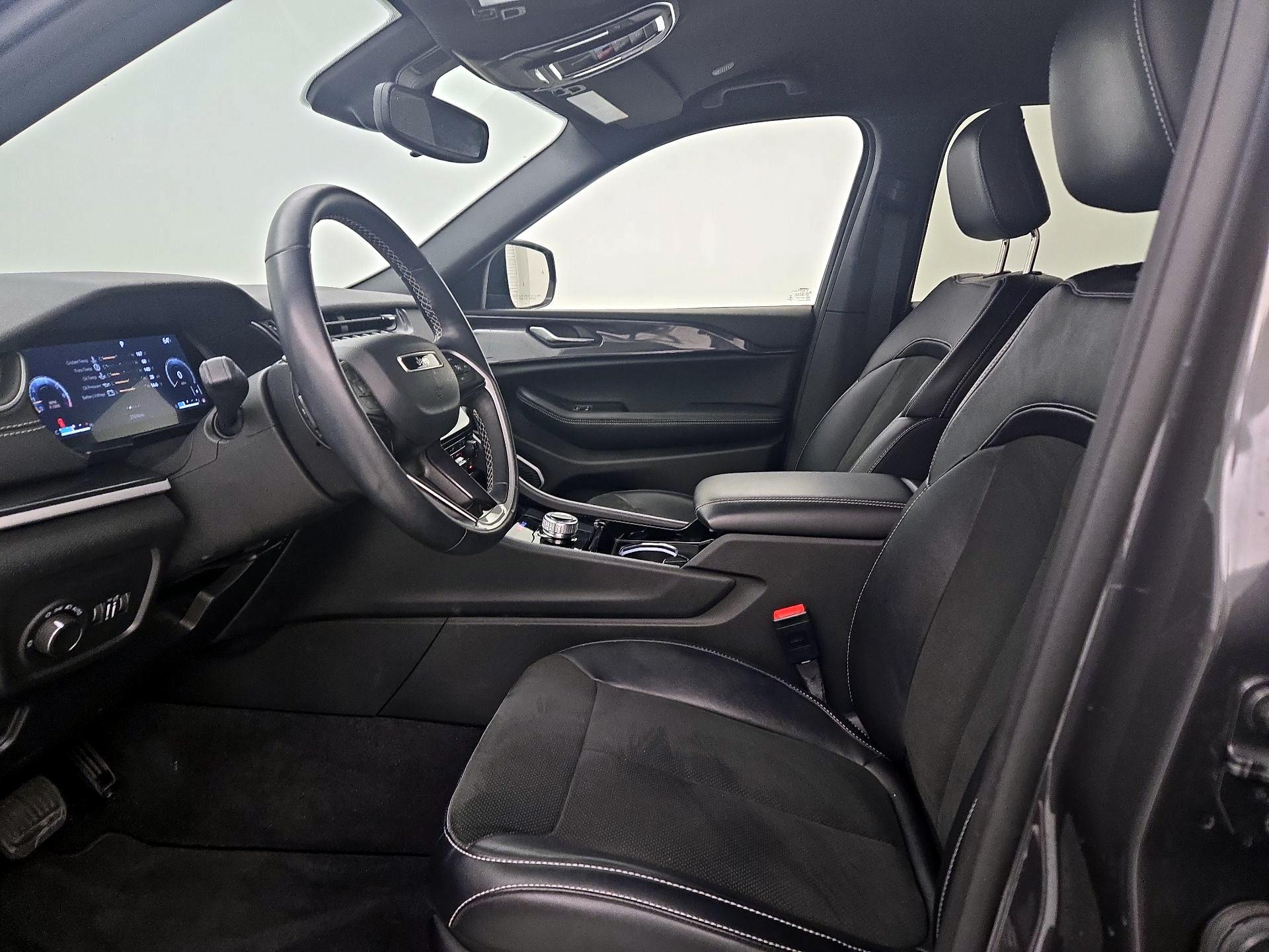 Thumbnail: 2021 Jeep Grand Cherokee L - 11