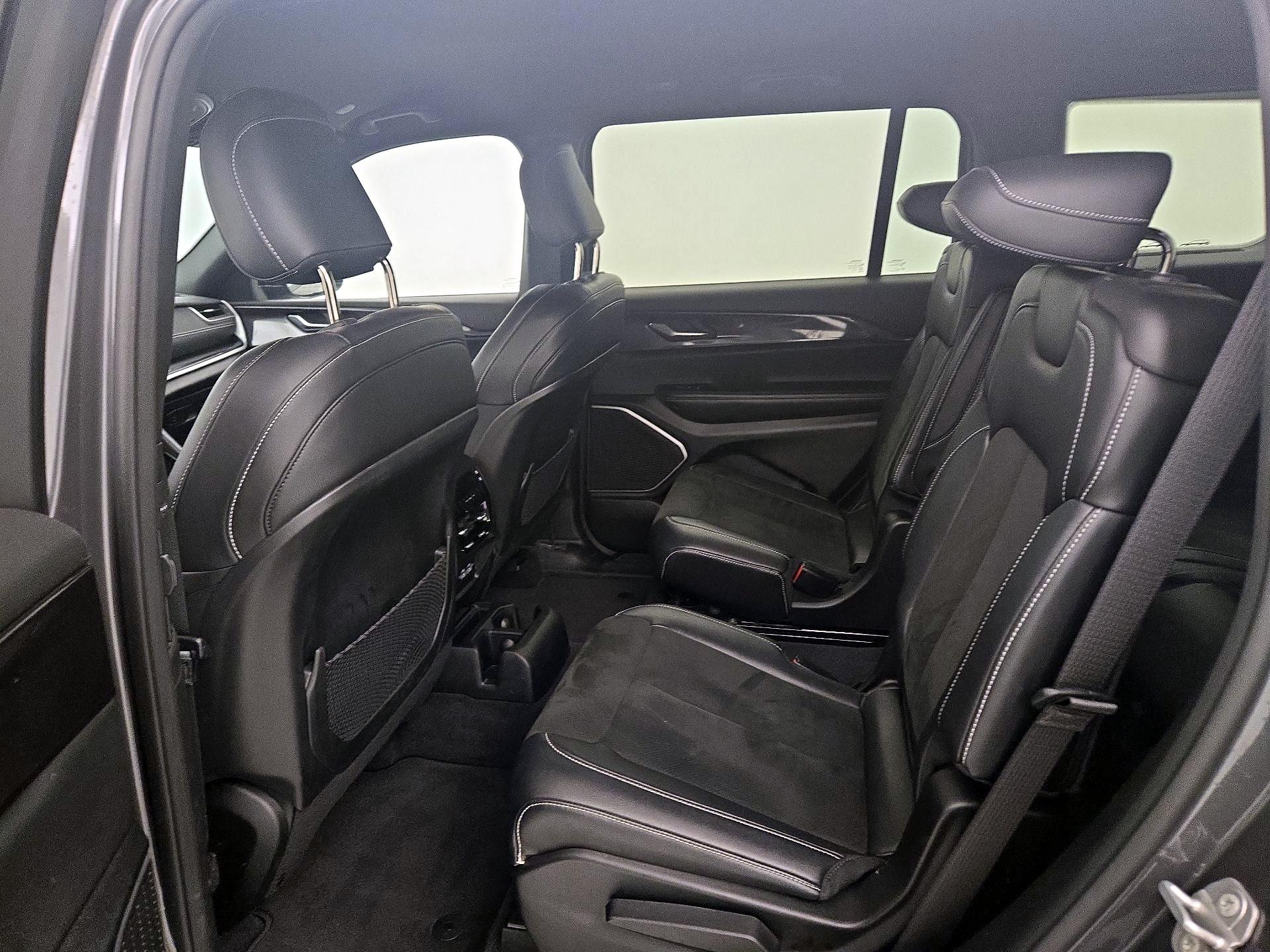 Thumbnail: 2021 Jeep Grand Cherokee L - 19