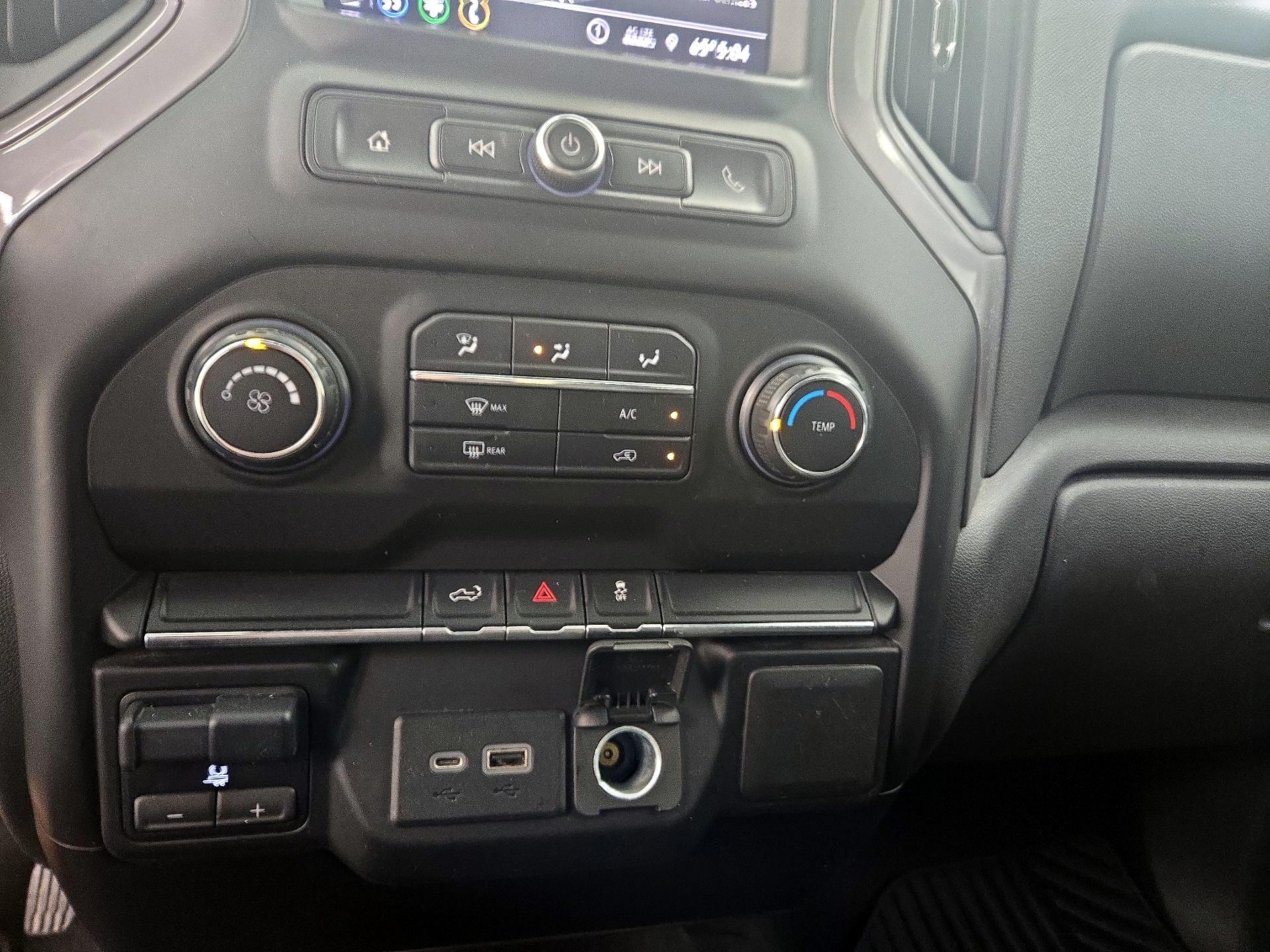 Thumbnail: 2021 Chevrolet Silverado 1500 - 16