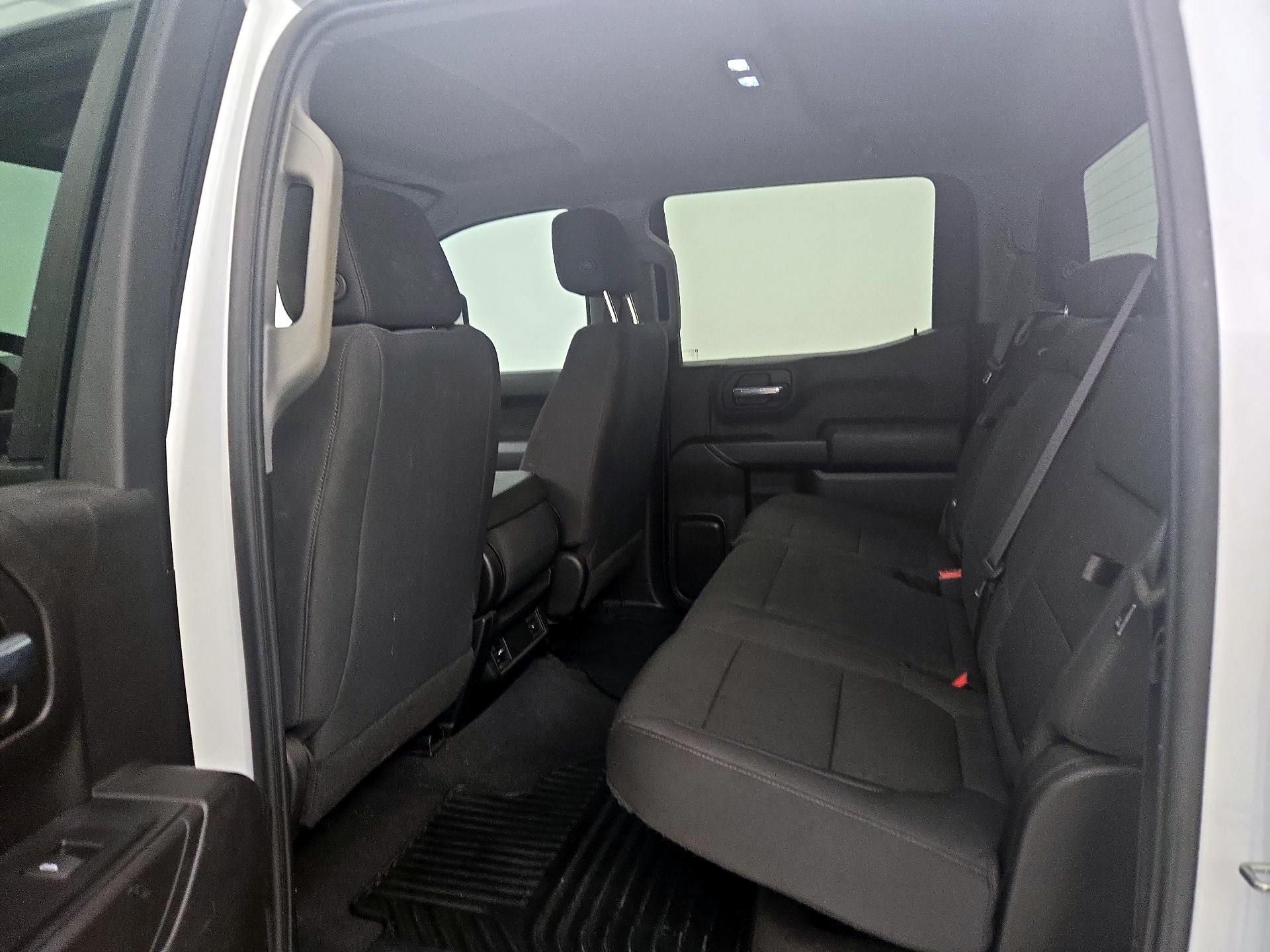 Thumbnail: 2021 Chevrolet Silverado 1500 - 19