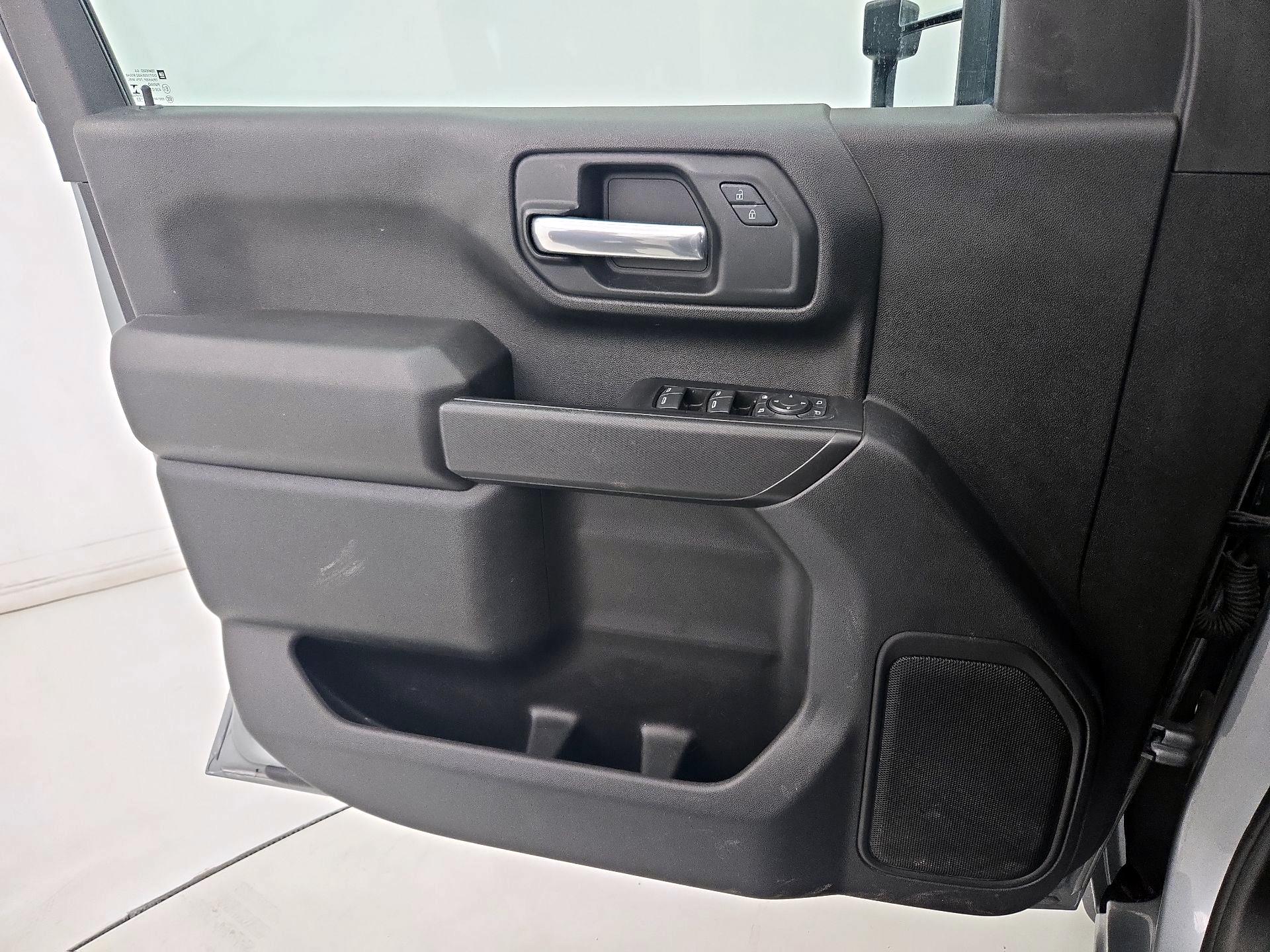 Thumbnail: 2024 Chevrolet Silverado 2500 - 12