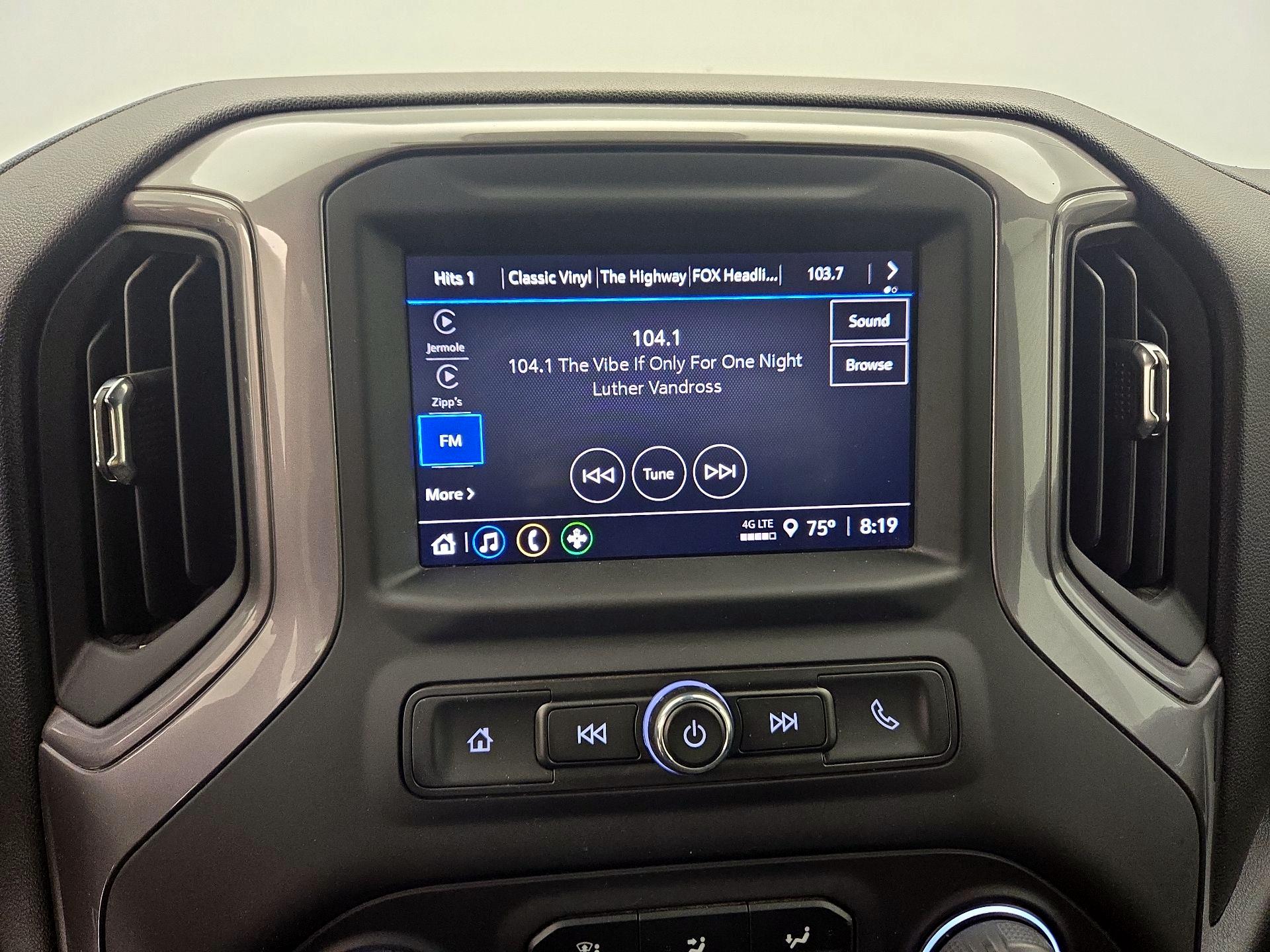 Thumbnail: 2024 Chevrolet Silverado 2500 - 15