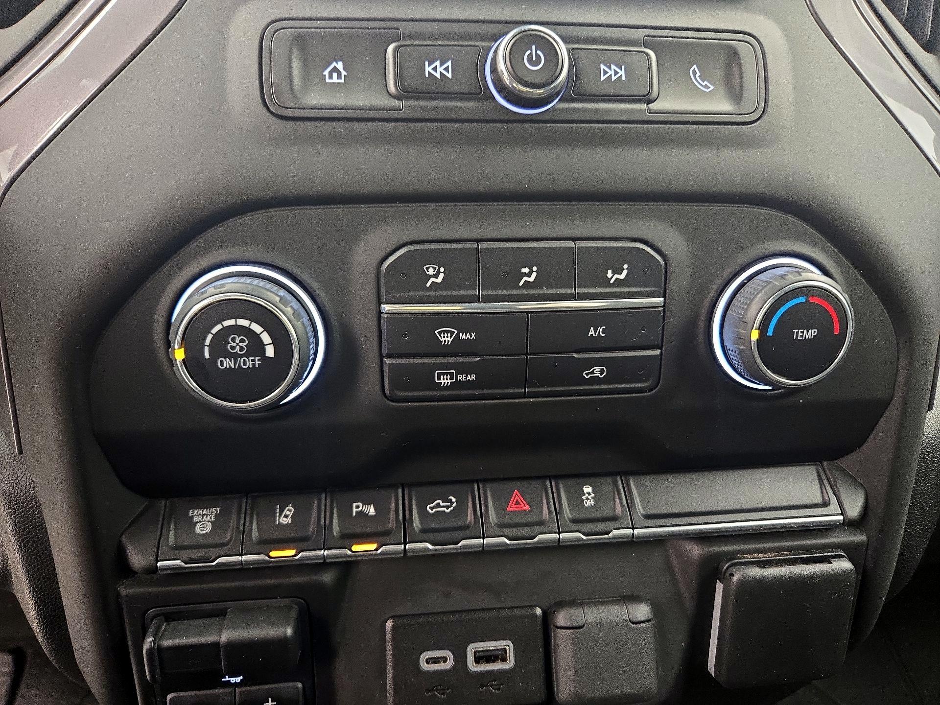 Thumbnail: 2024 Chevrolet Silverado 2500 - 16