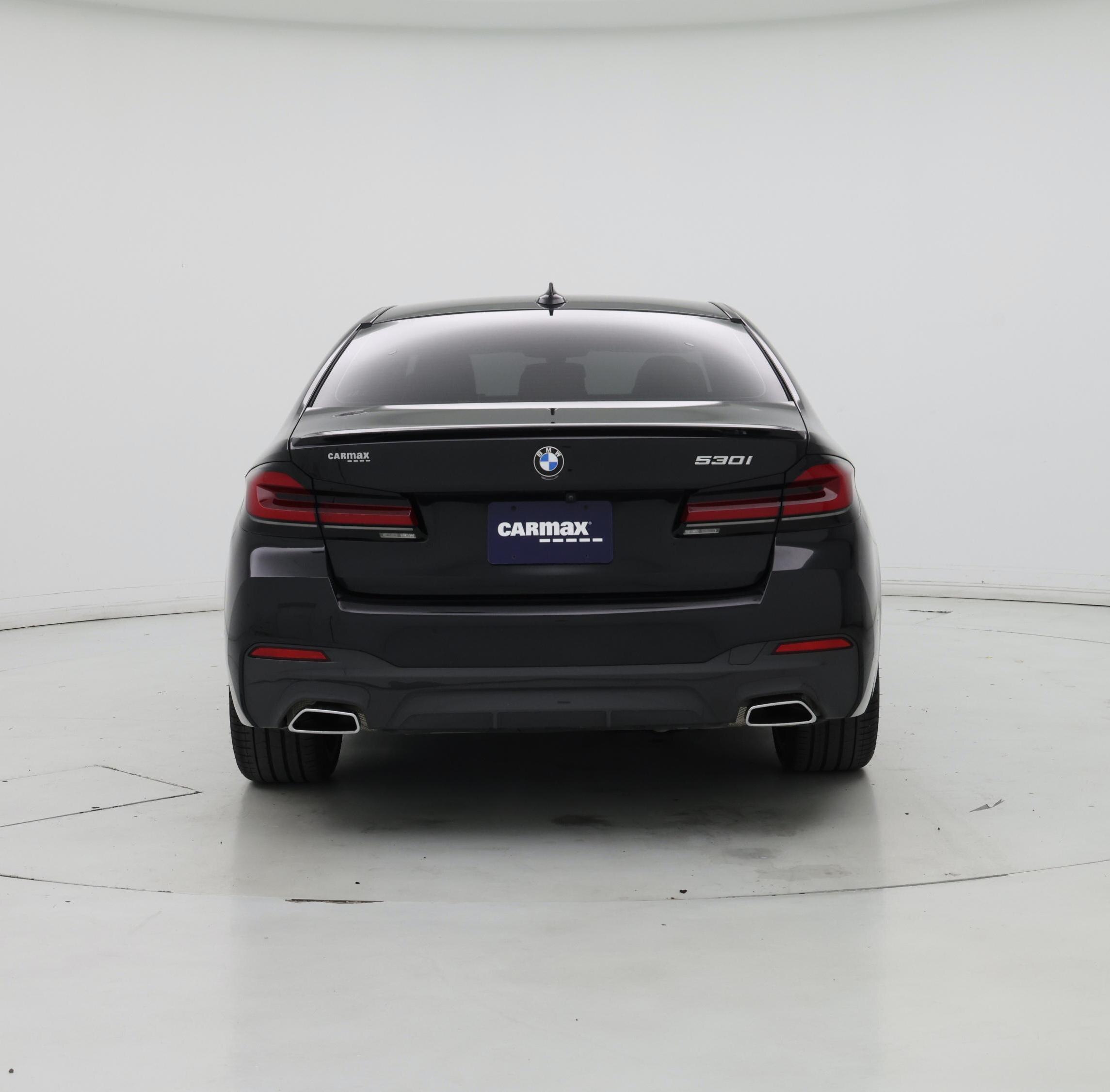 Thumbnail: 2023 BMW 5 Series - 6