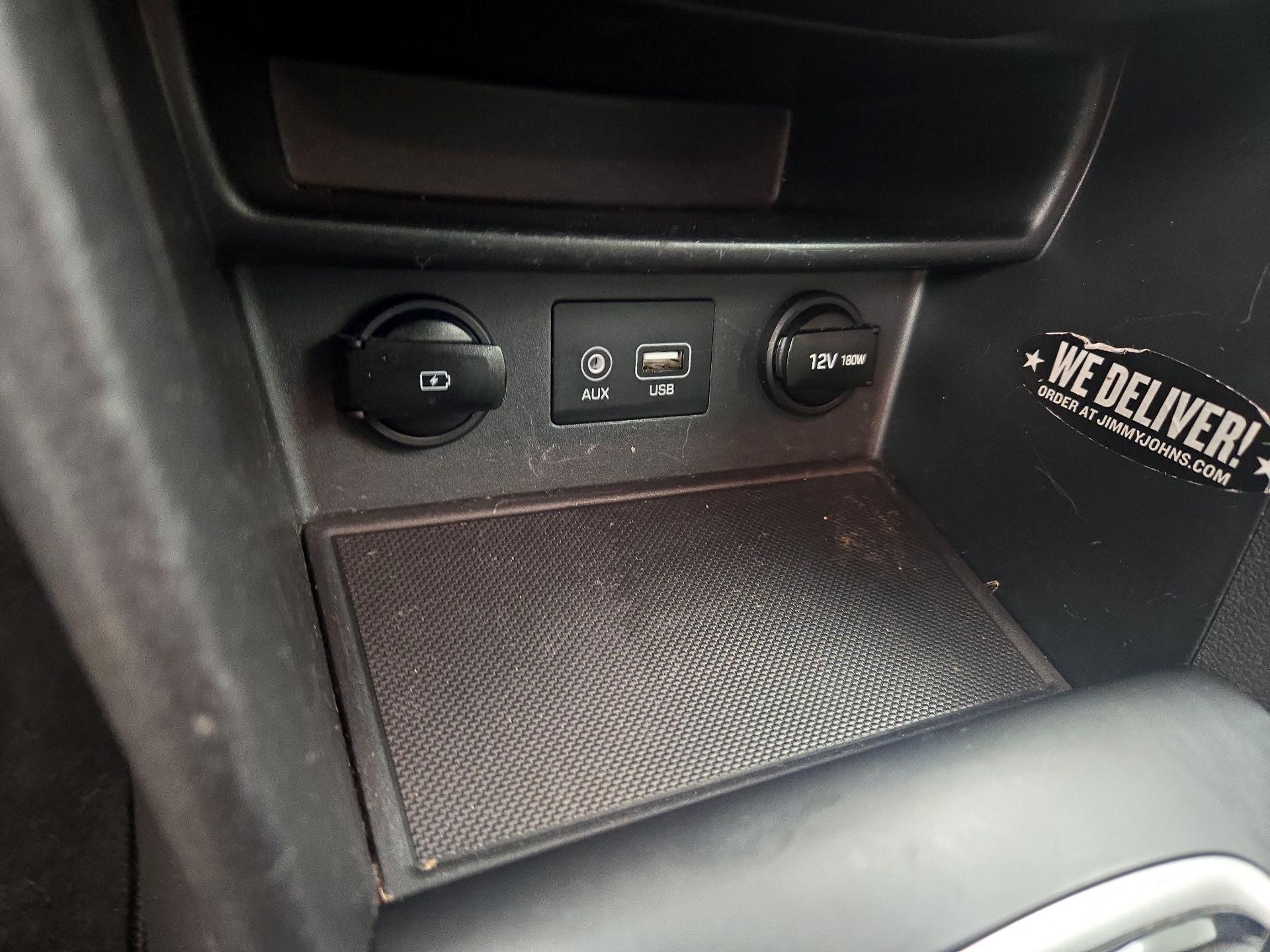 Thumbnail: 2019 Hyundai Kona - 18