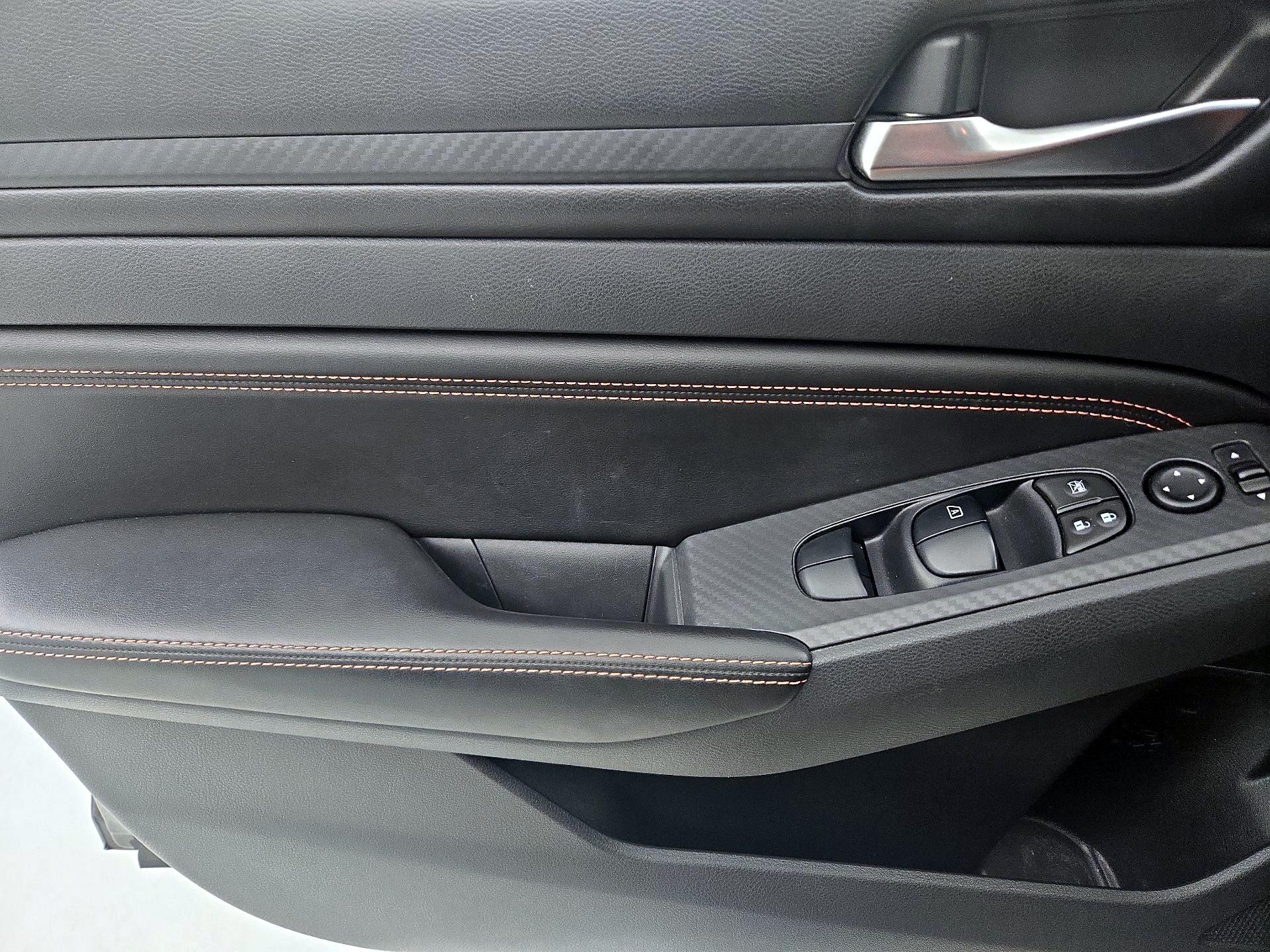 Thumbnail: 2019 Nissan Altima - 12