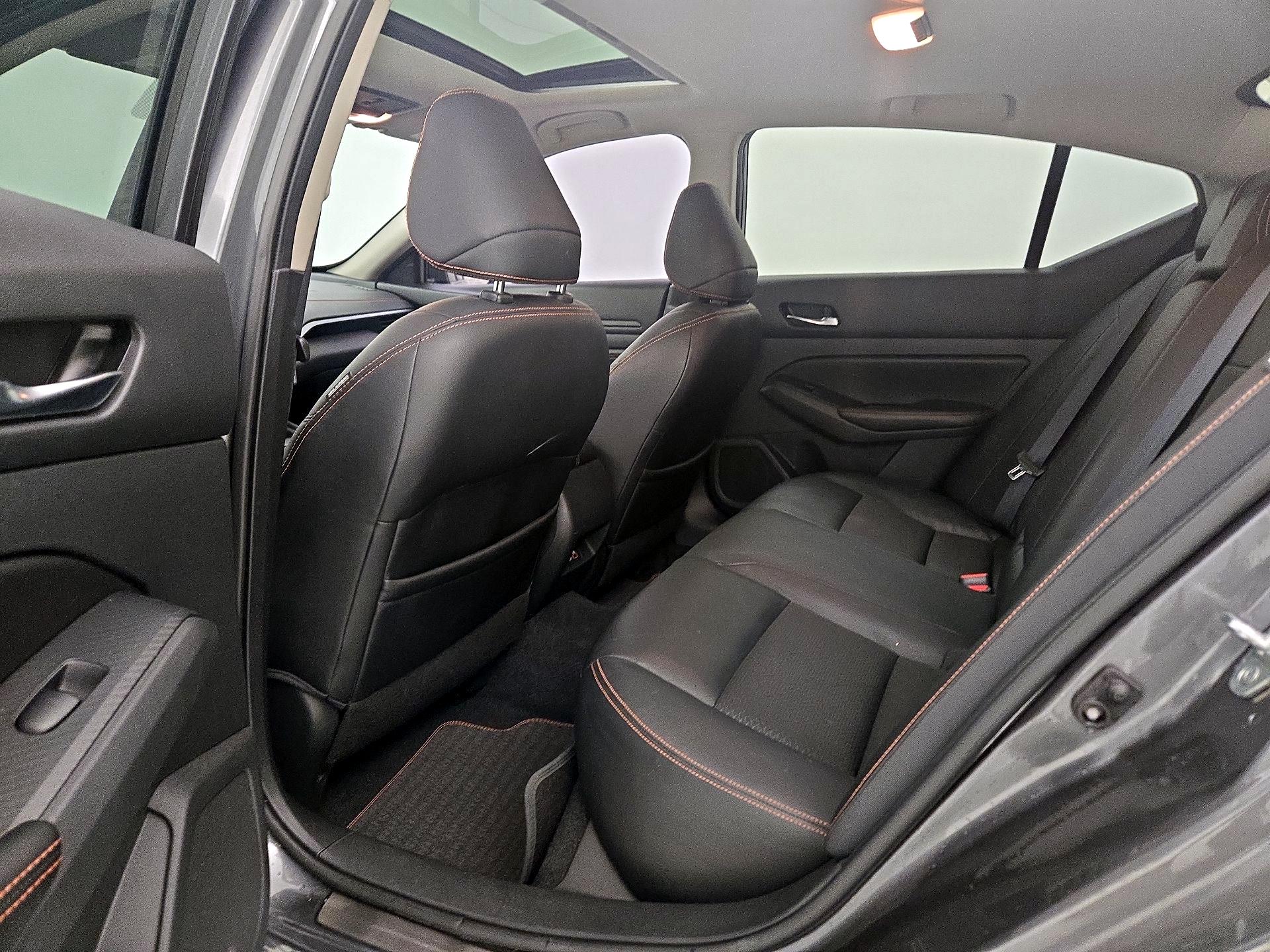 Thumbnail: 2019 Nissan Altima - 20