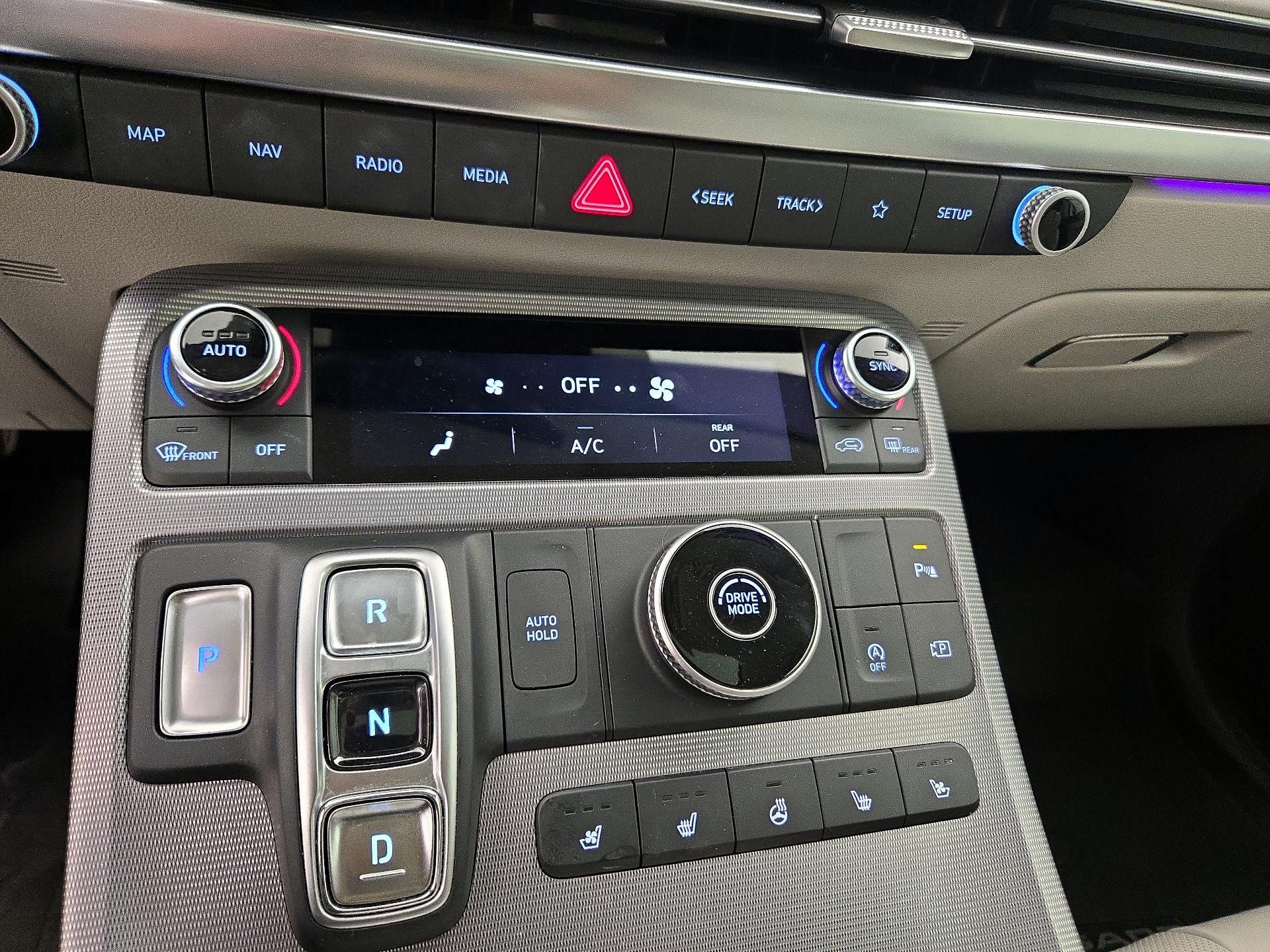 Thumbnail: 2023 Hyundai Palisade - 17