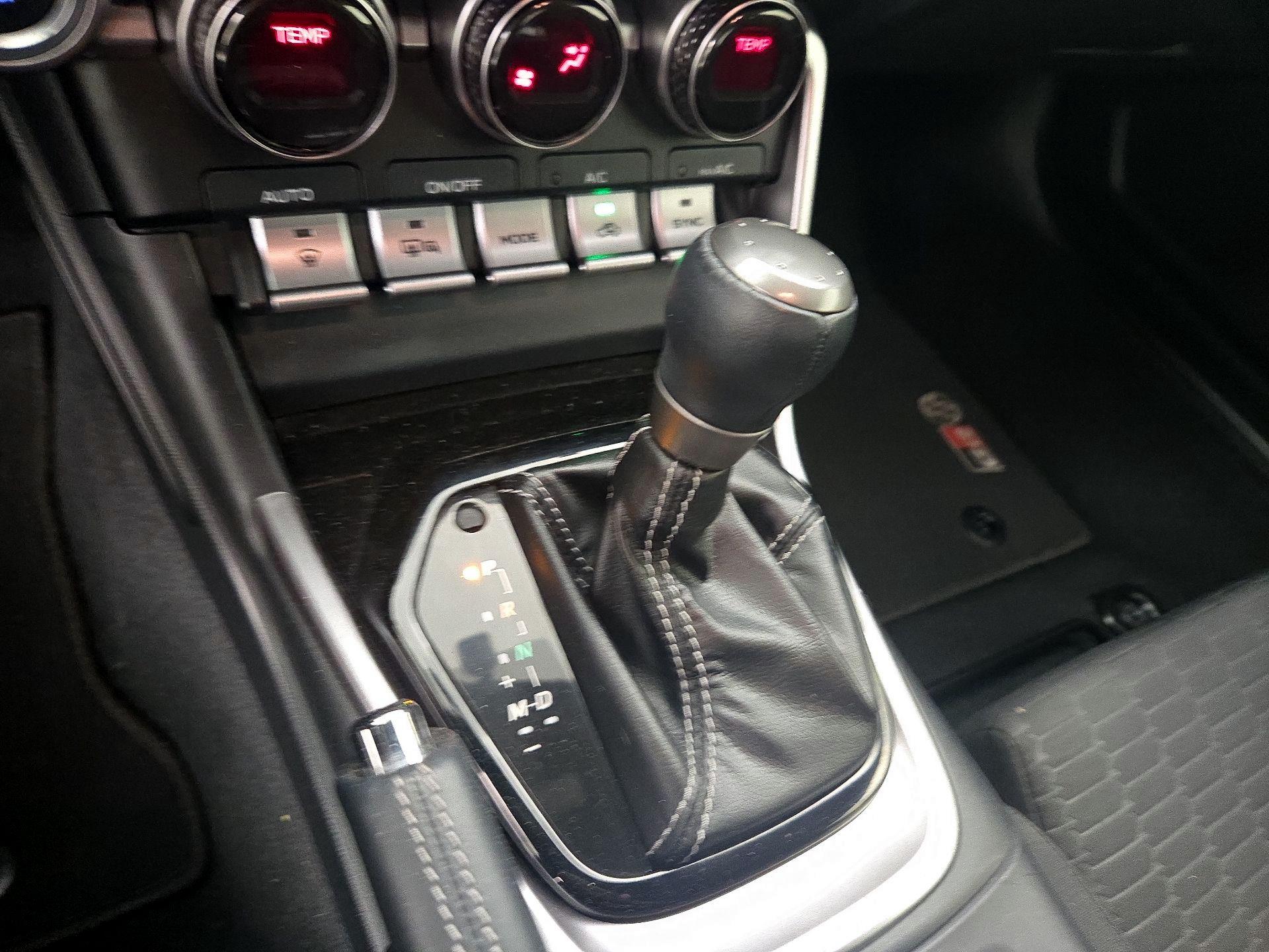 Thumbnail: 2022 Toyota GR86 - 17