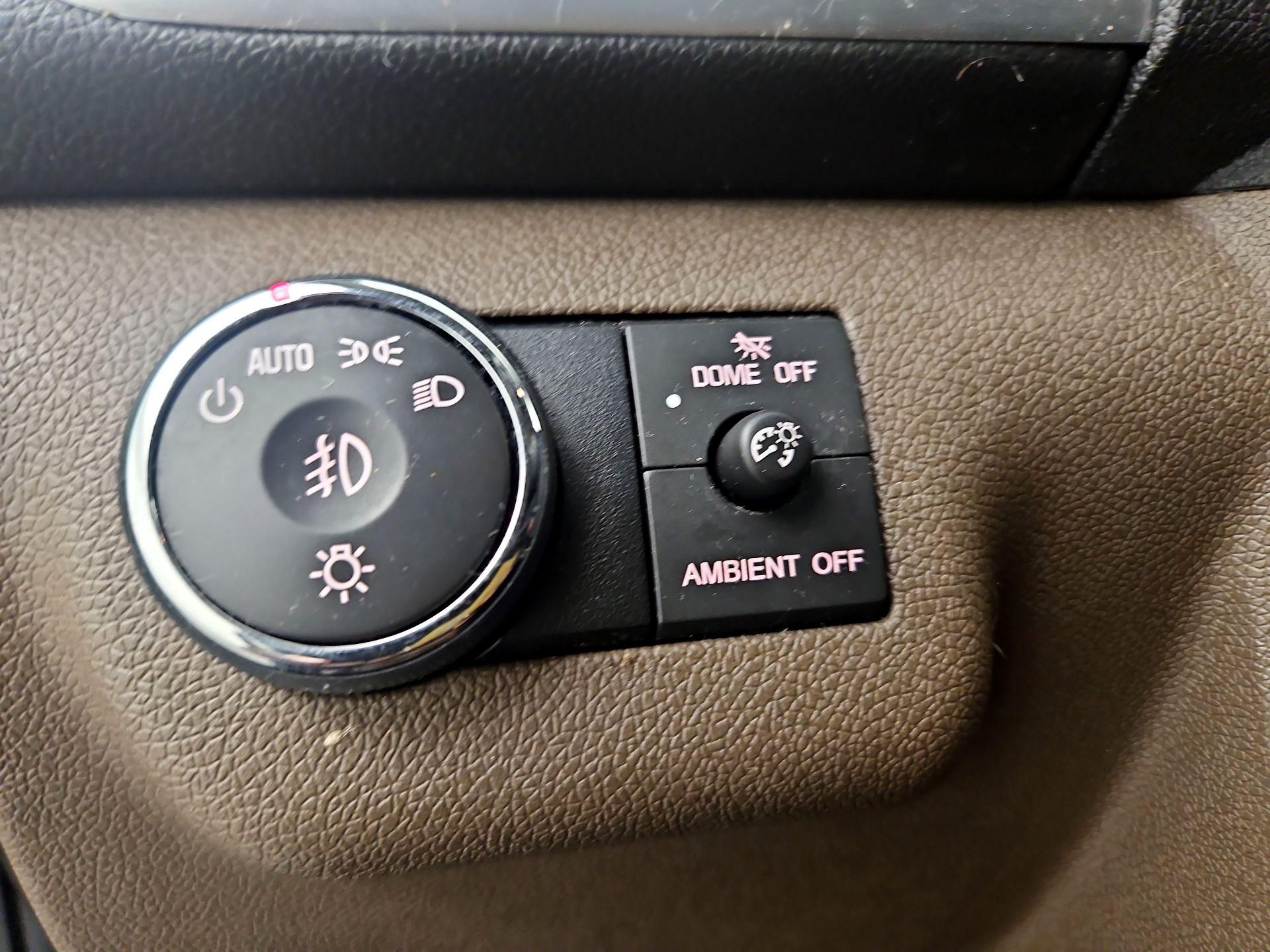 Thumbnail: 2016 GMC Acadia - 13