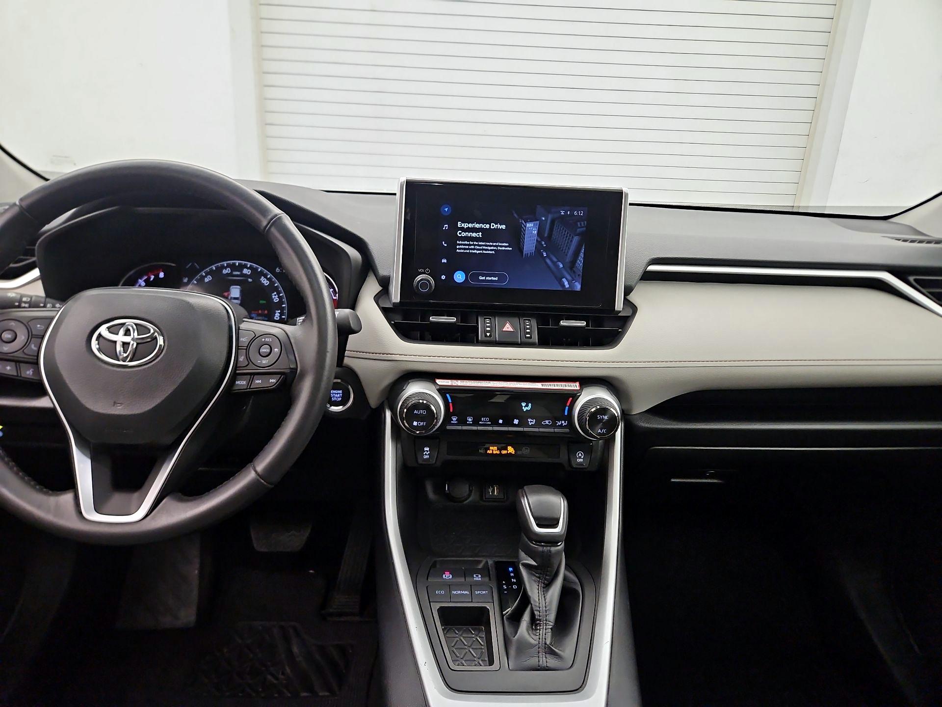 Thumbnail: 2024 Toyota RAV4 - 9