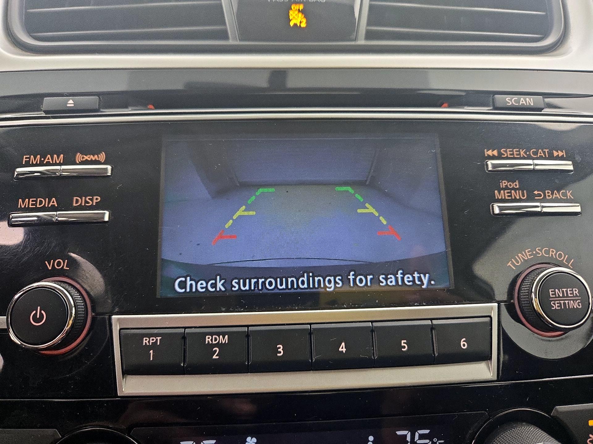 Thumbnail: 2018 Nissan Altima - 14