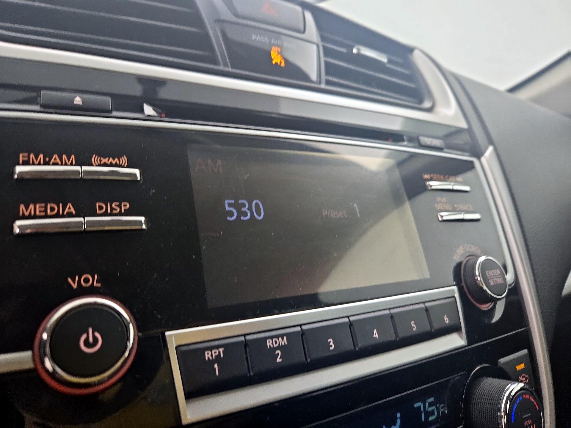 Thumbnail: 2018 Nissan Altima - 15