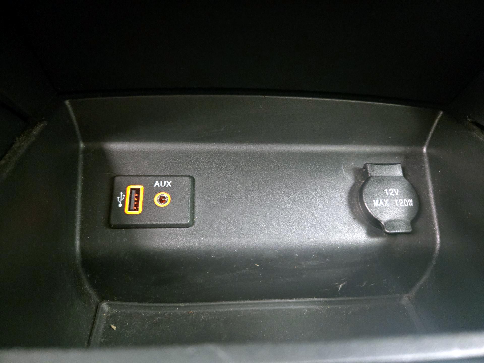 Thumbnail: 2018 Nissan Altima - 18