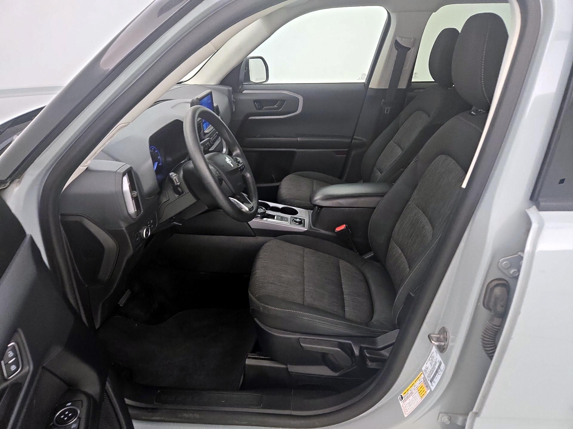 Thumbnail: 2021 Ford Bronco Sport - 11