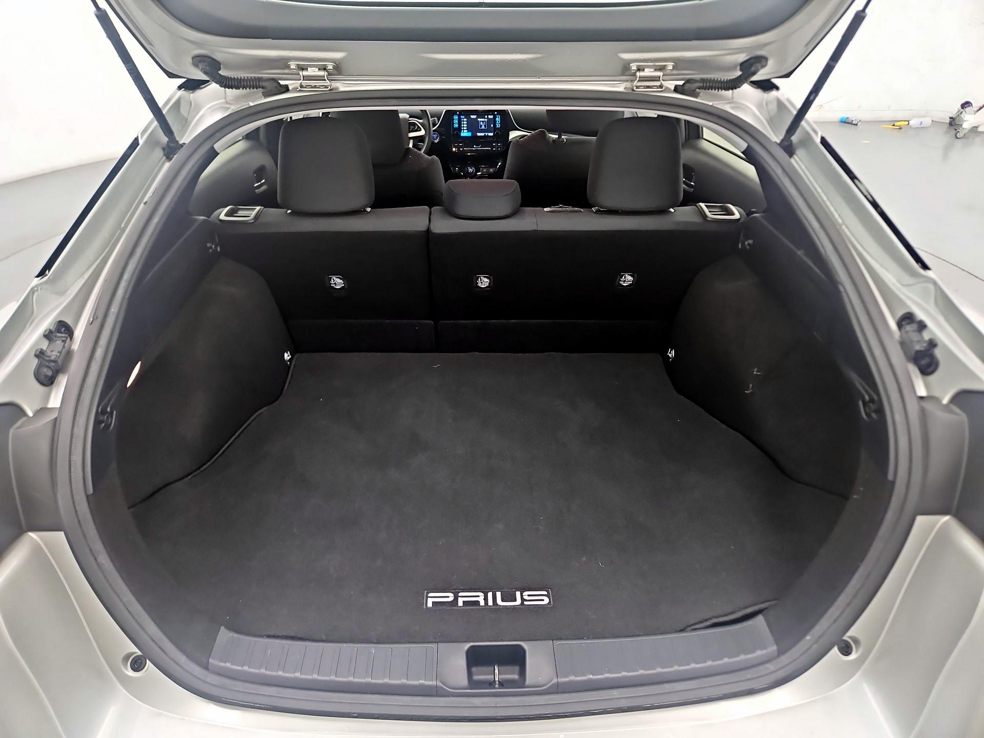 Thumbnail: 2017 Toyota Prius - 19