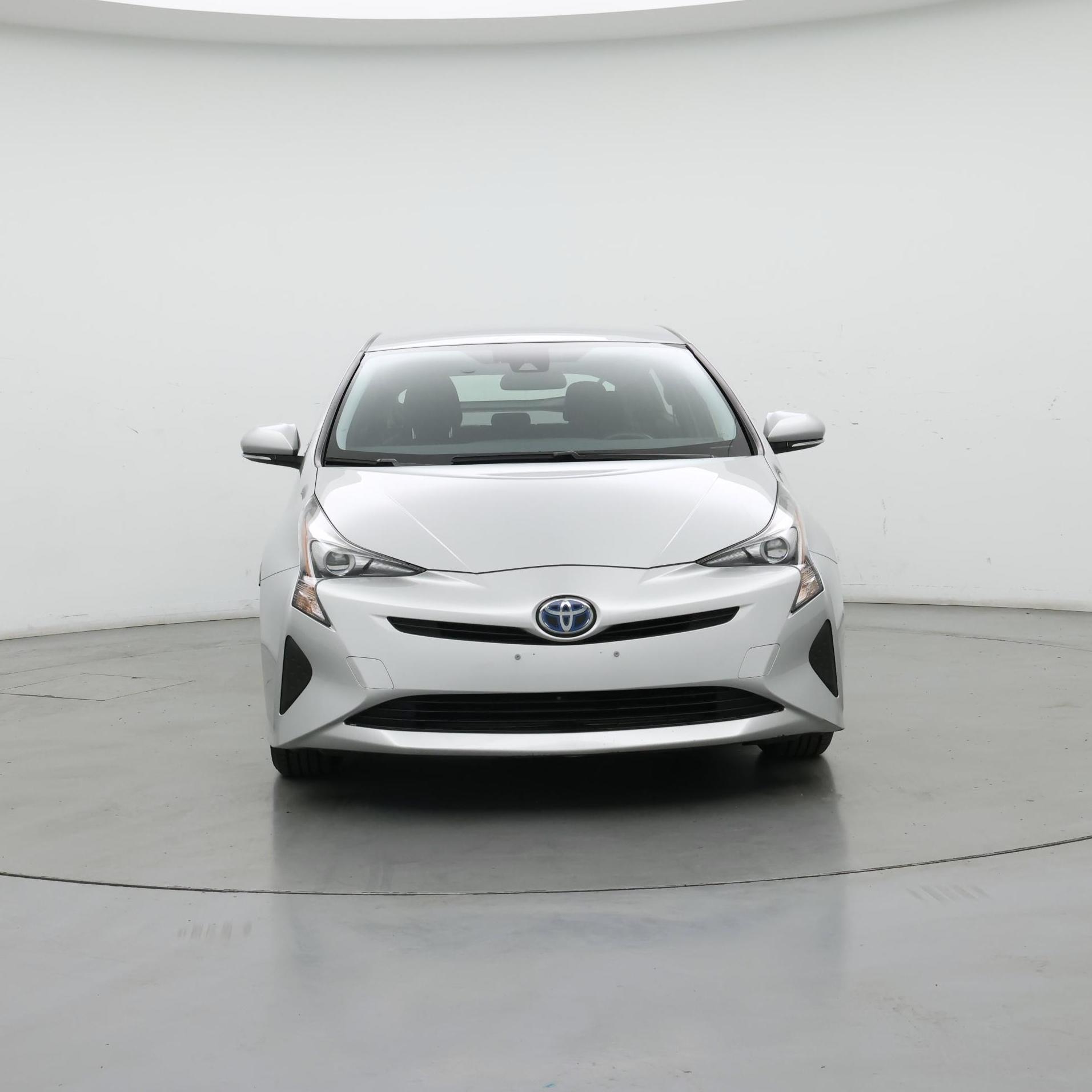 Thumbnail: 2017 Toyota Prius - 5