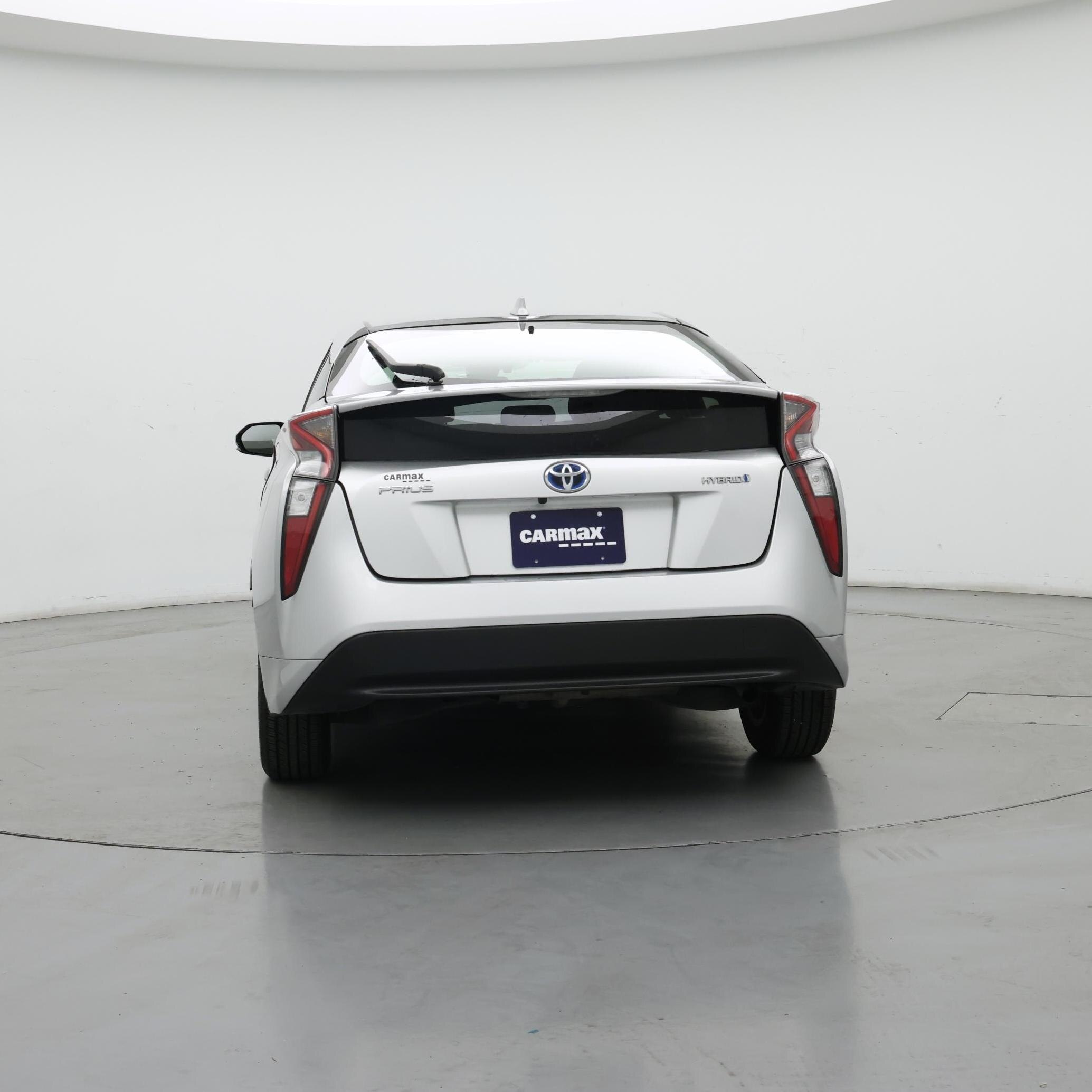 Thumbnail: 2017 Toyota Prius - 6