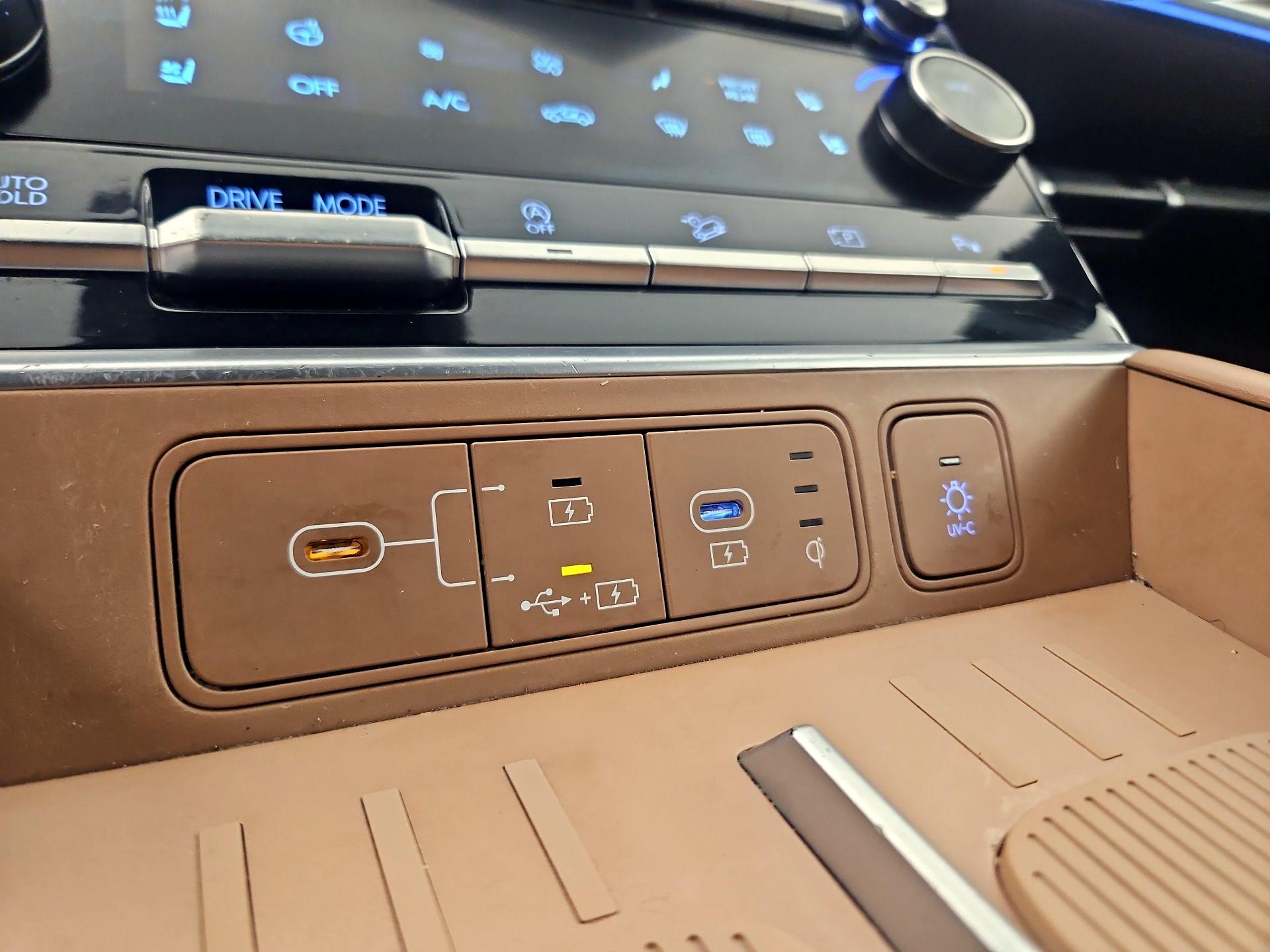 Thumbnail: 2024 Hyundai Santa Fe - 17