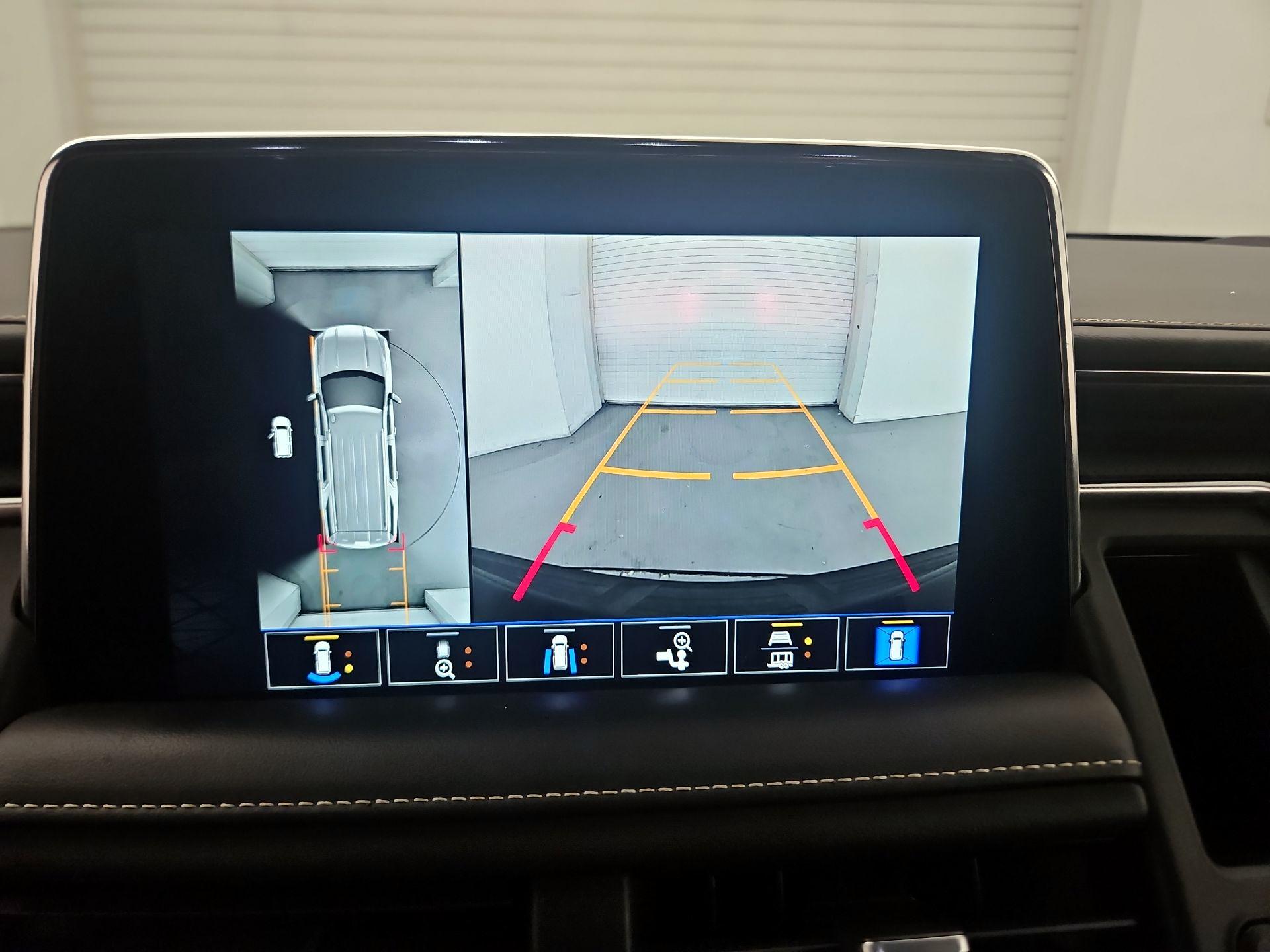 Thumbnail: 2022 GMC Yukon - 14