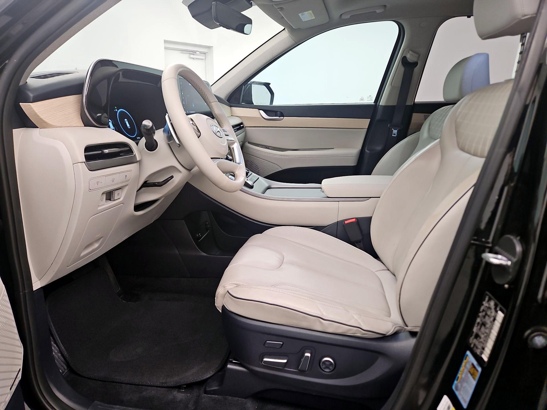 Thumbnail: 2023 Hyundai Palisade - 11