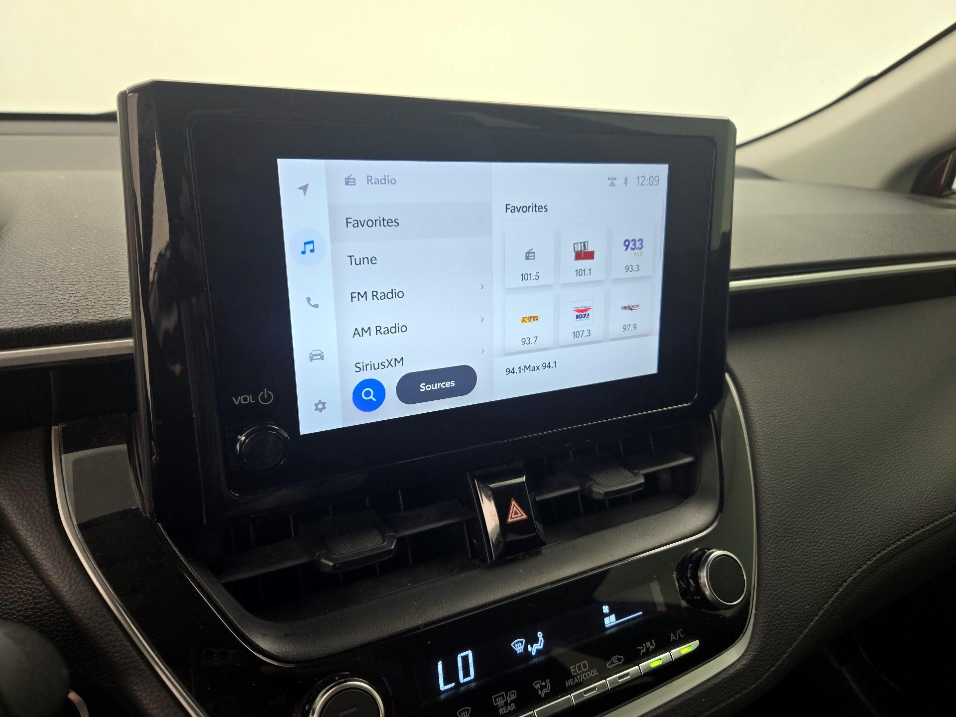 Thumbnail: 2023 Toyota Corolla Cross - 15