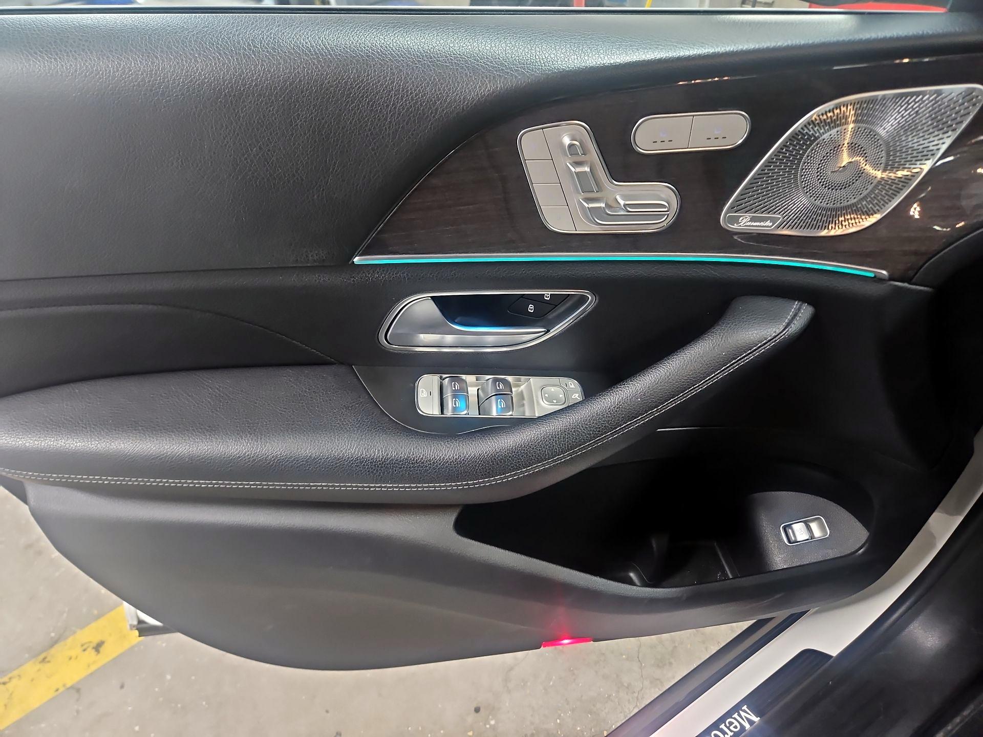 Thumbnail: 2020 Mercedes-Benz GLE - 12