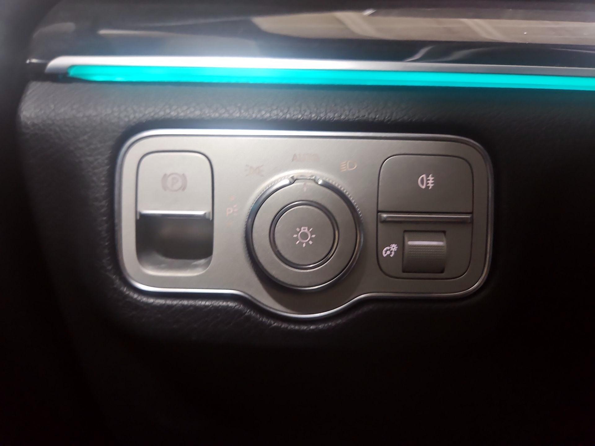 Thumbnail: 2020 Mercedes-Benz GLE - 13