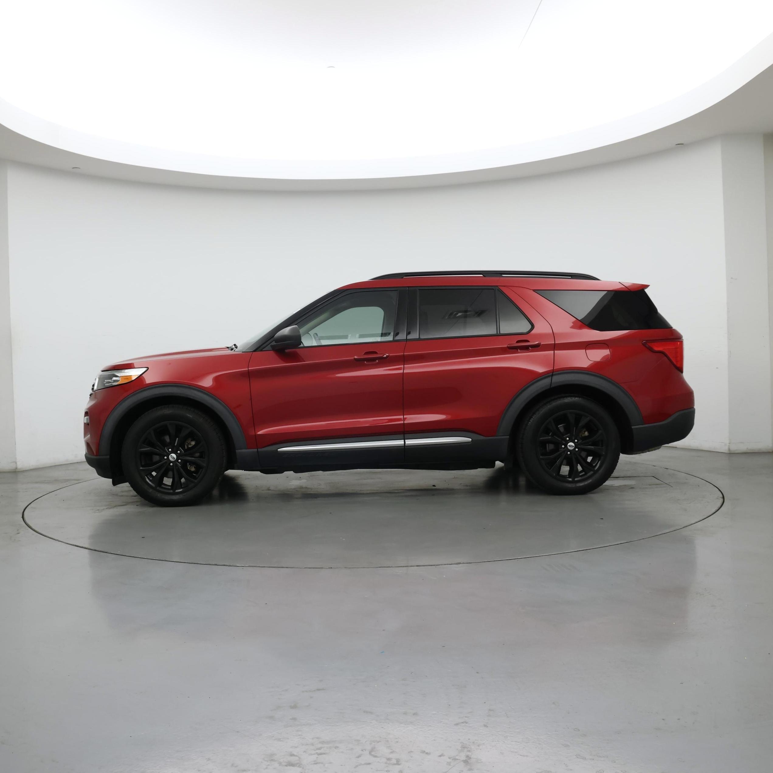 Thumbnail: 2020 Ford Explorer - 3