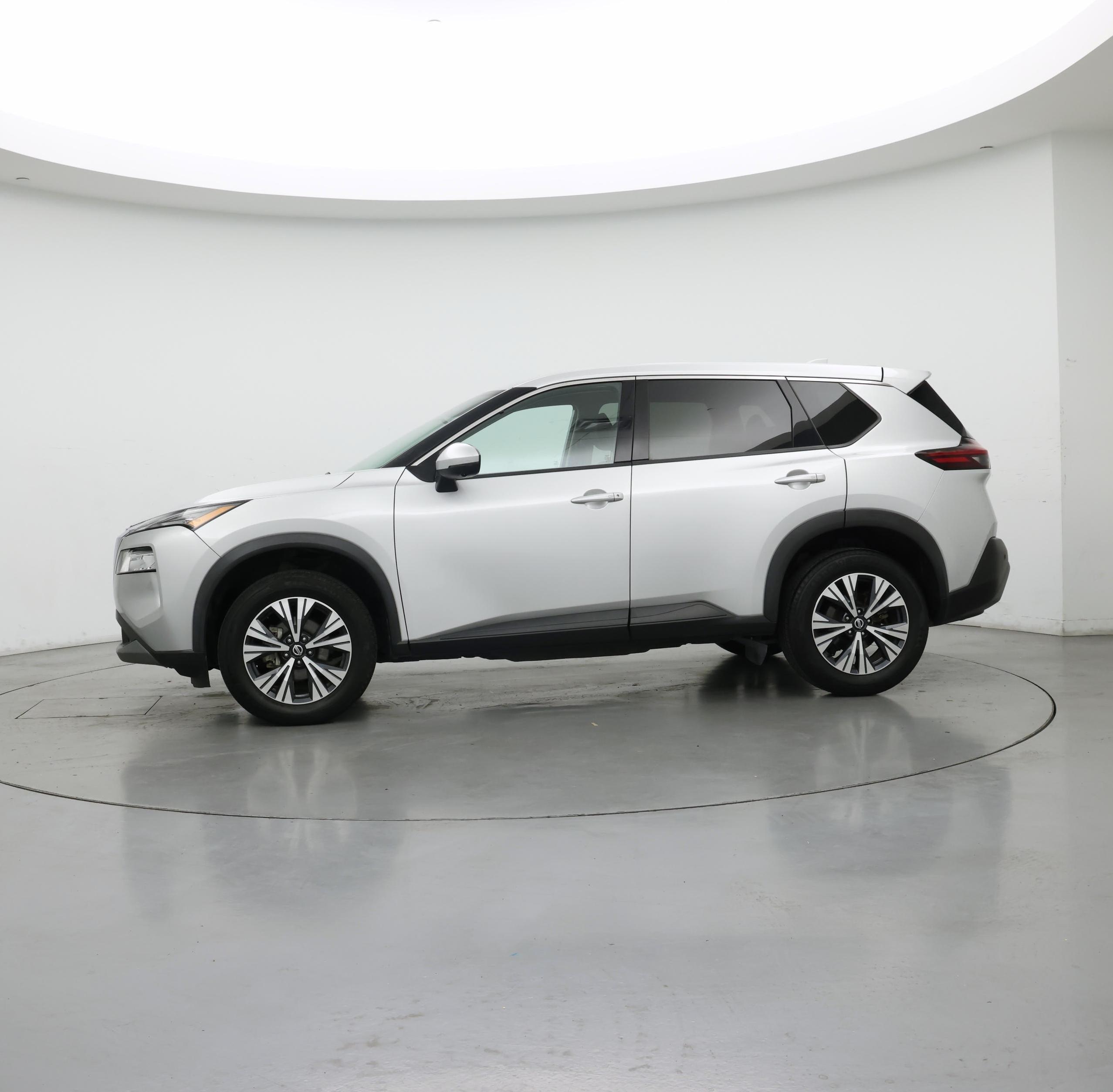 Thumbnail: 2021 Nissan Rogue - 3
