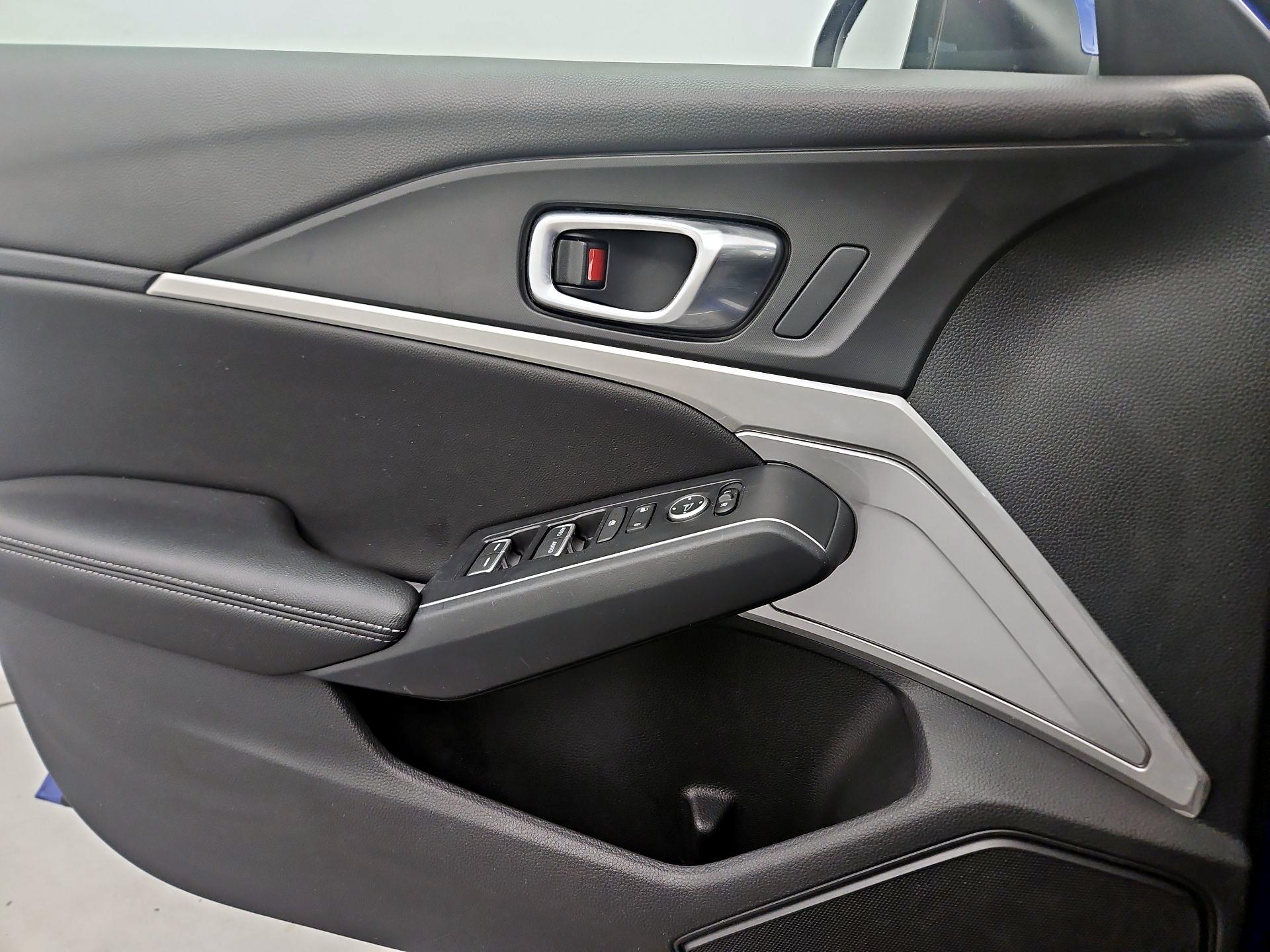 Thumbnail: 2023 Acura Integra - 12