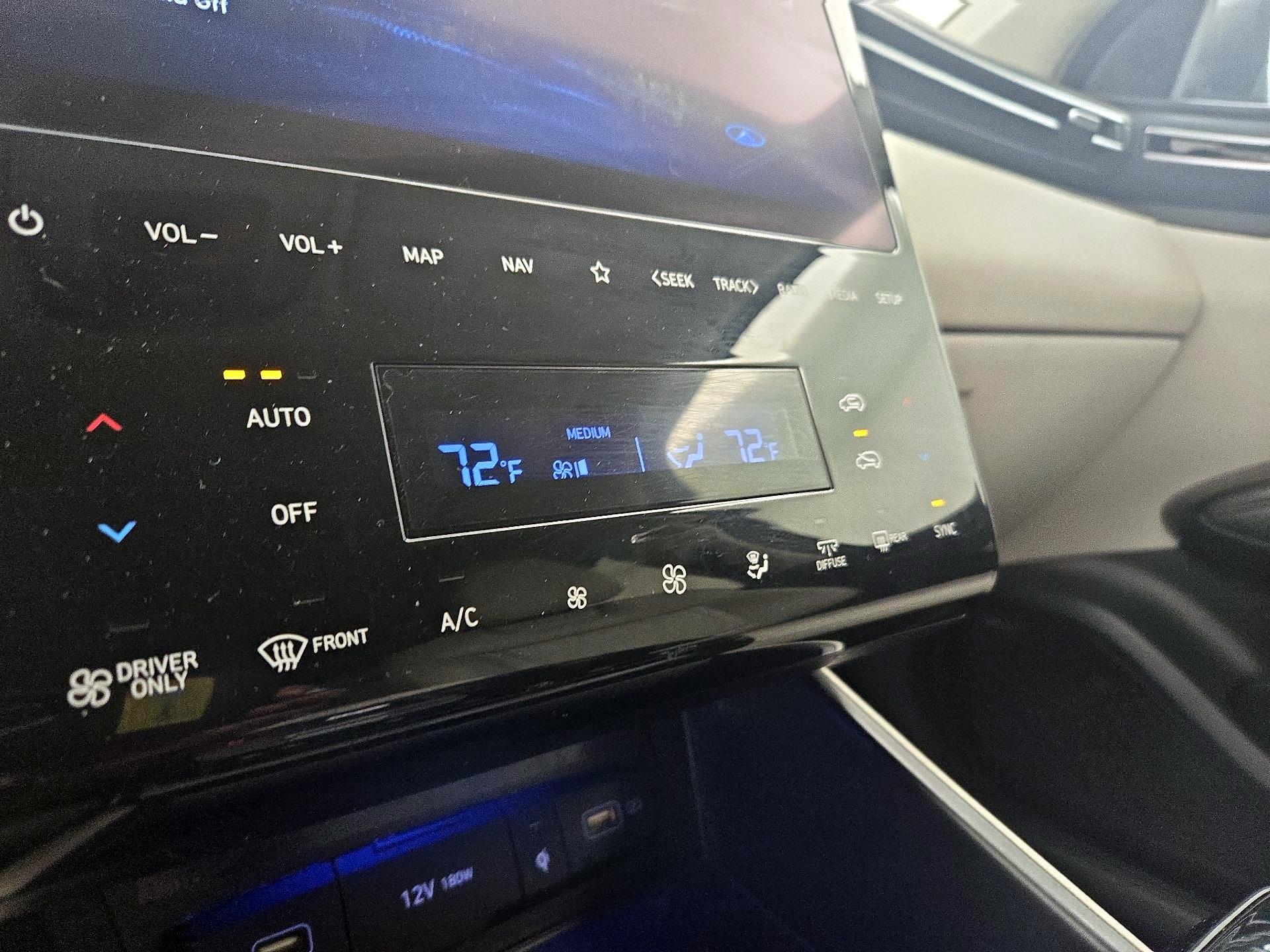 Thumbnail: 2022 Hyundai Tucson - 16