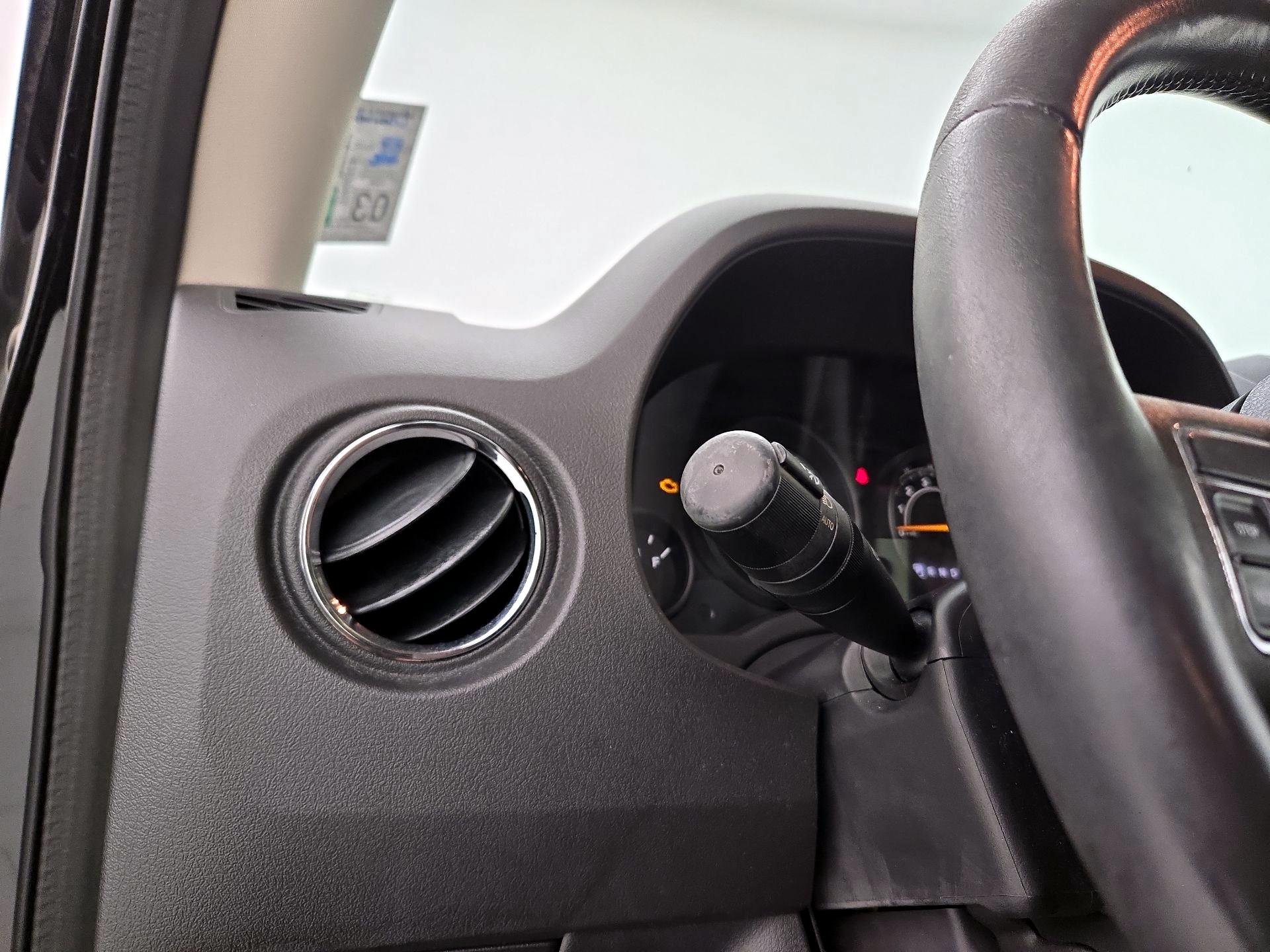 Thumbnail: 2016 Jeep Patriot - 13