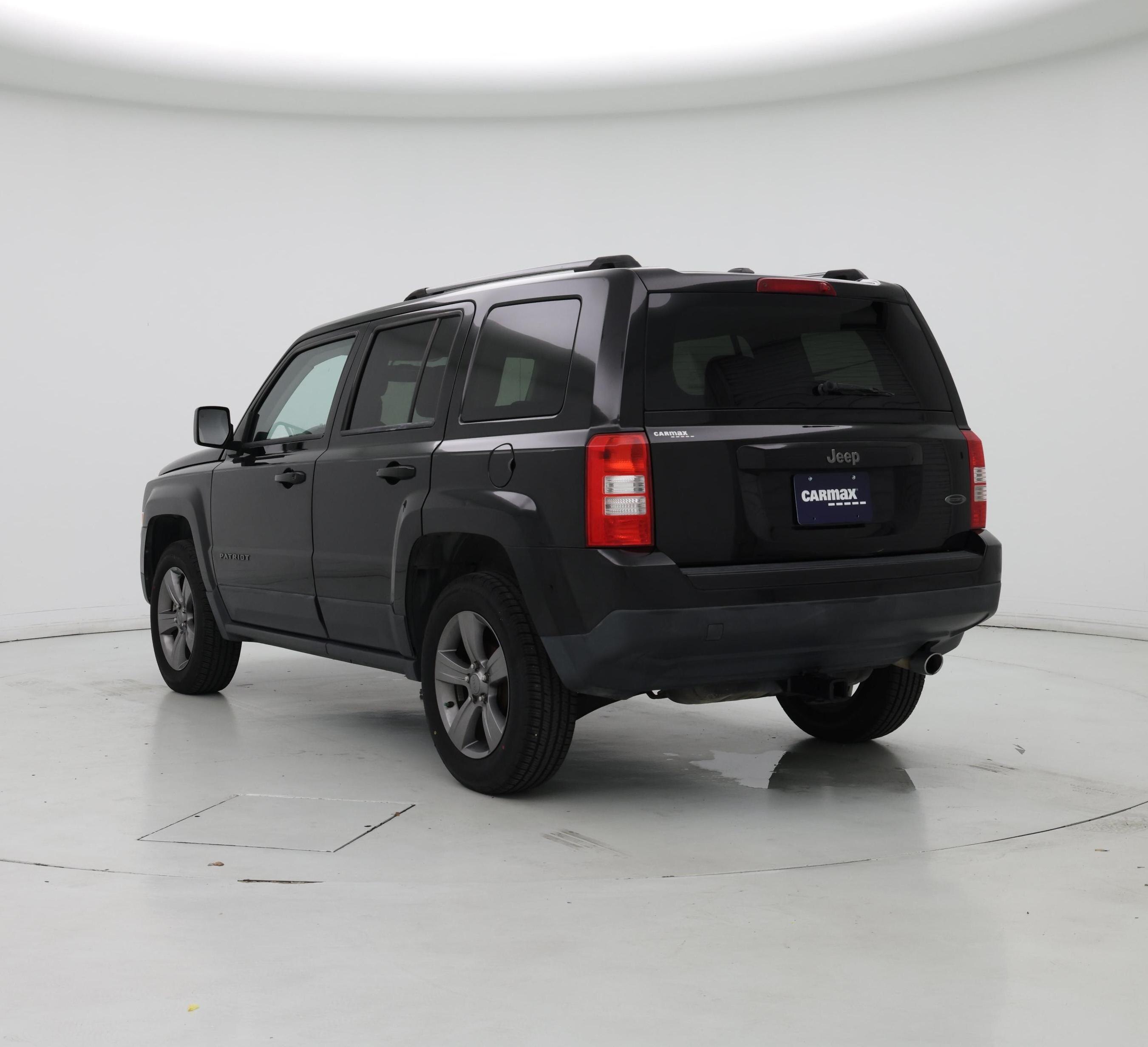 Thumbnail: 2016 Jeep Patriot - 2