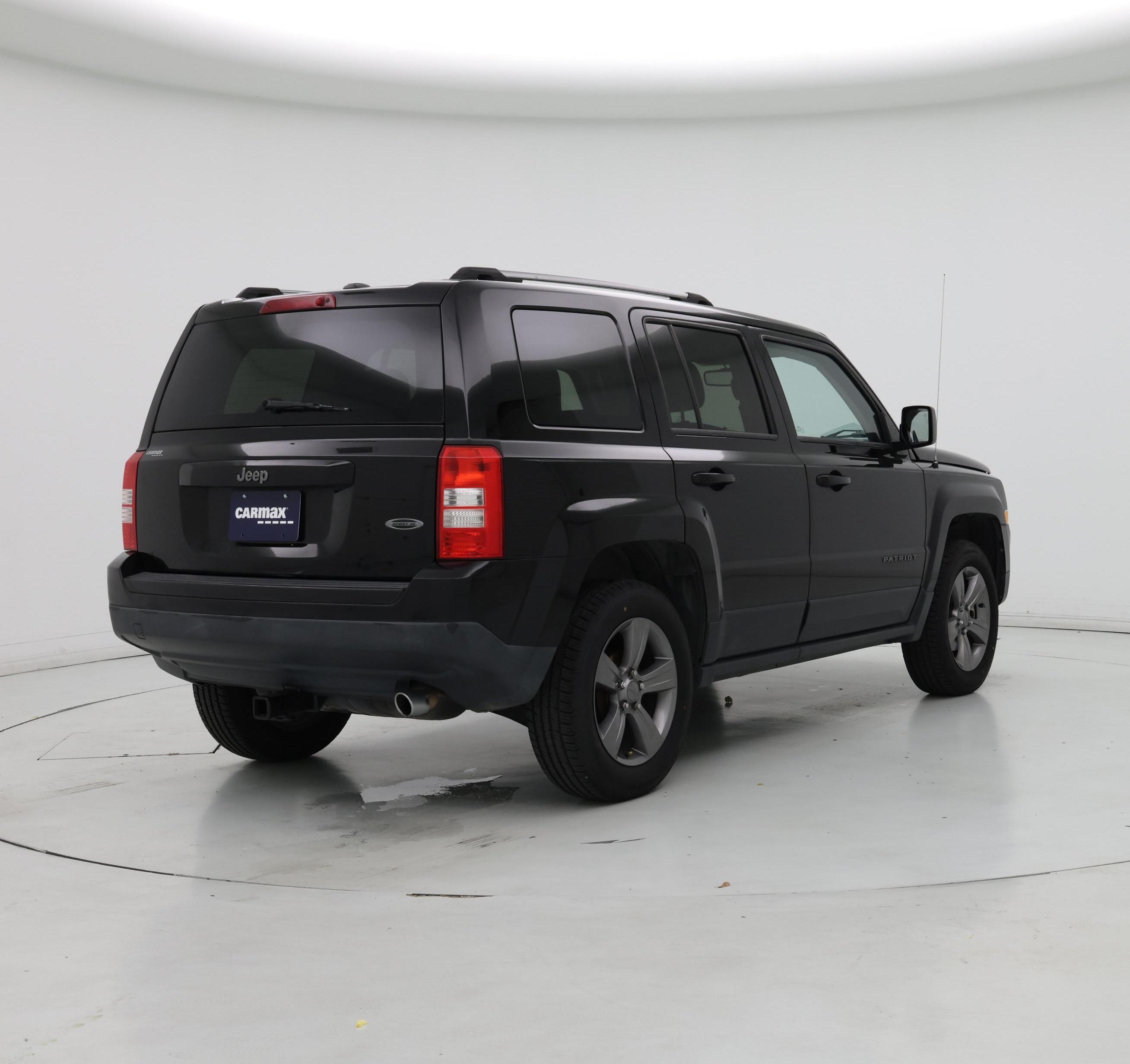 Thumbnail: 2016 Jeep Patriot - 8