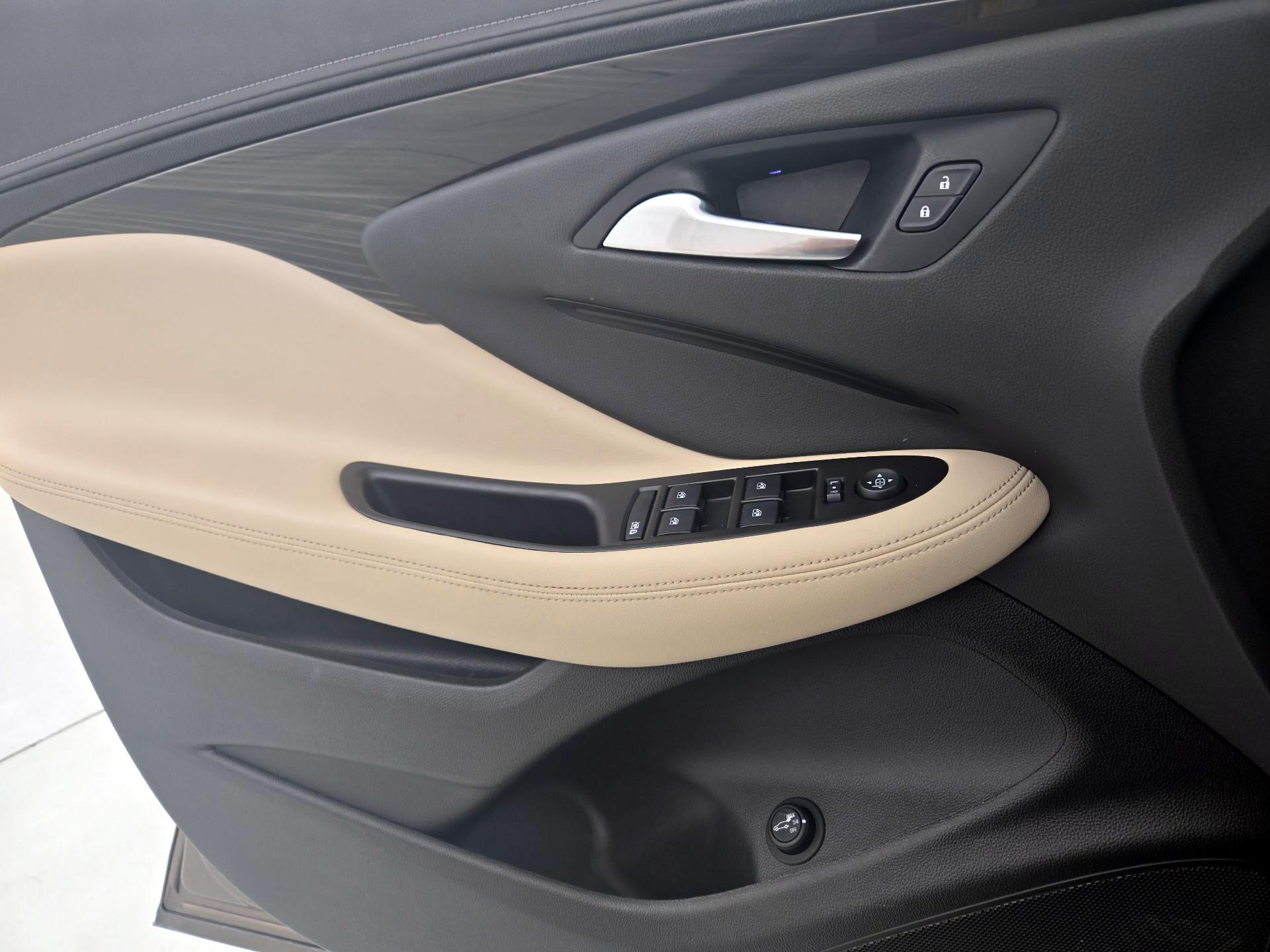 Thumbnail: 2019 Buick Envision - 12