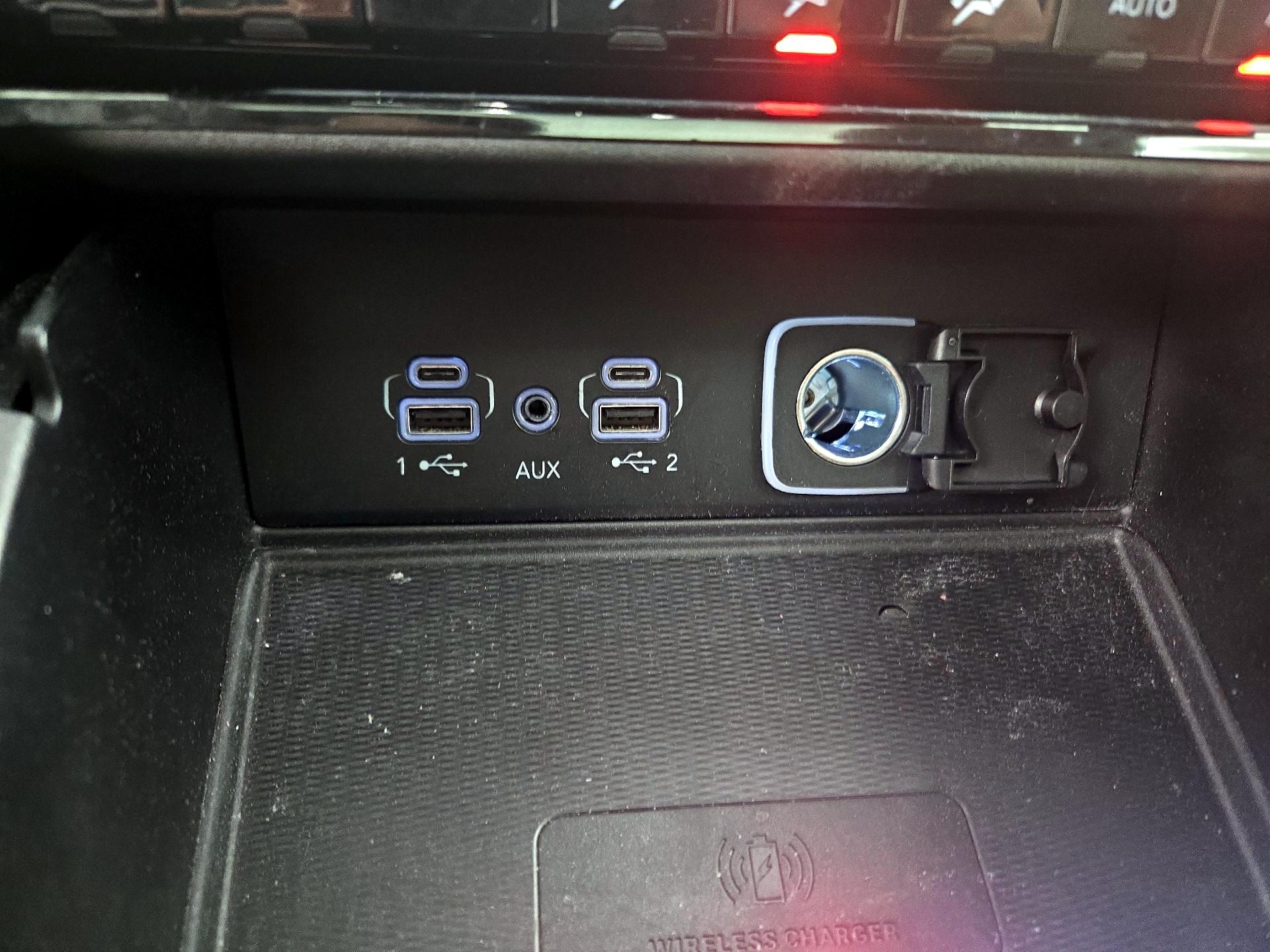 Thumbnail: 2023 Jeep Grand Cherokee - 19