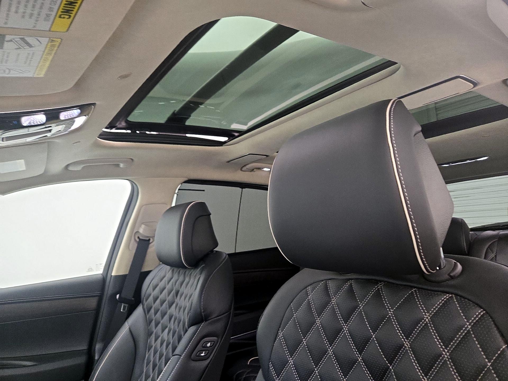 Thumbnail: 2023 Genesis GV80 - 20