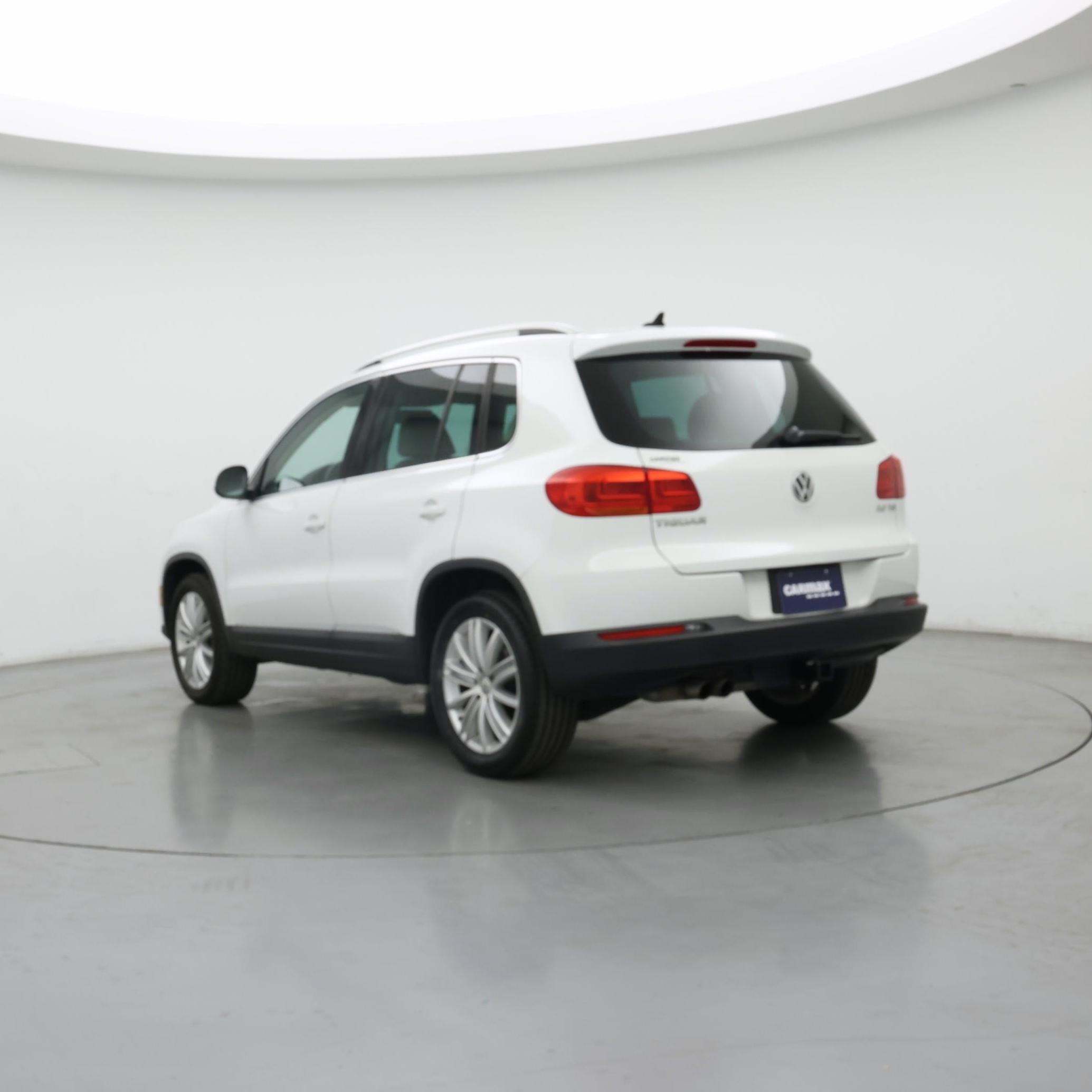 Thumbnail: 2015 Volkswagen Tiguan - 2
