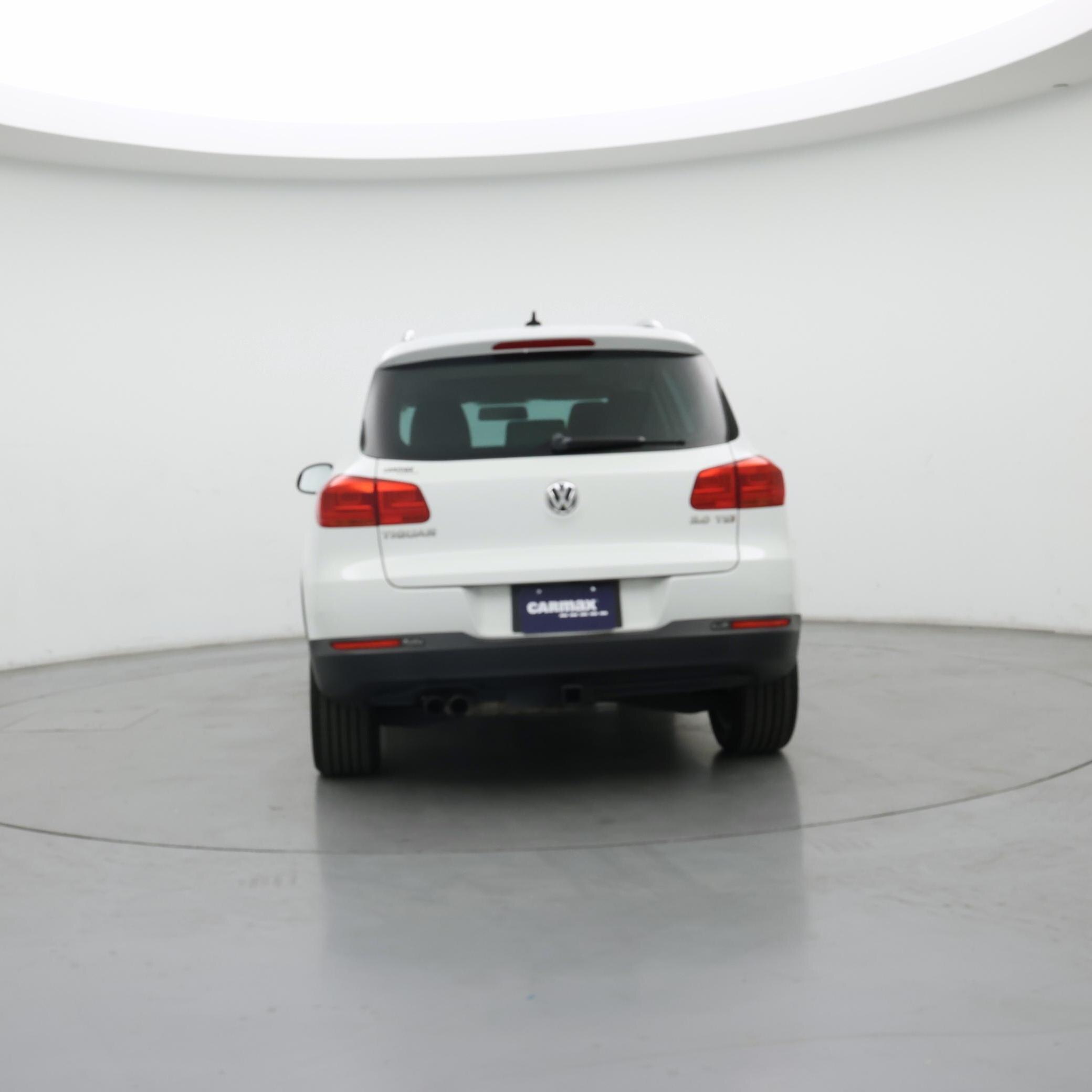 Thumbnail: 2015 Volkswagen Tiguan - 6