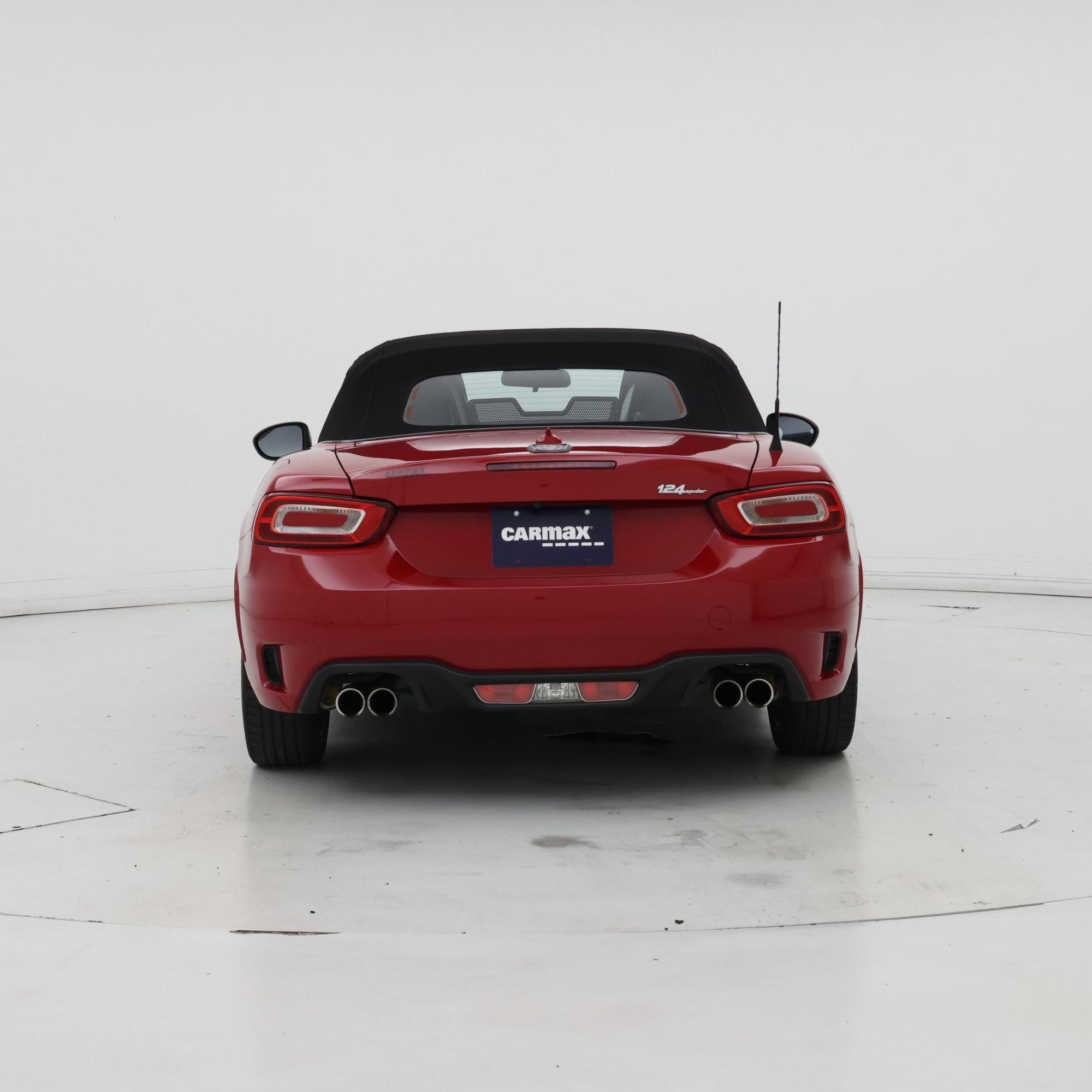 Thumbnail: 2018 Fiat 124 Spider - 6