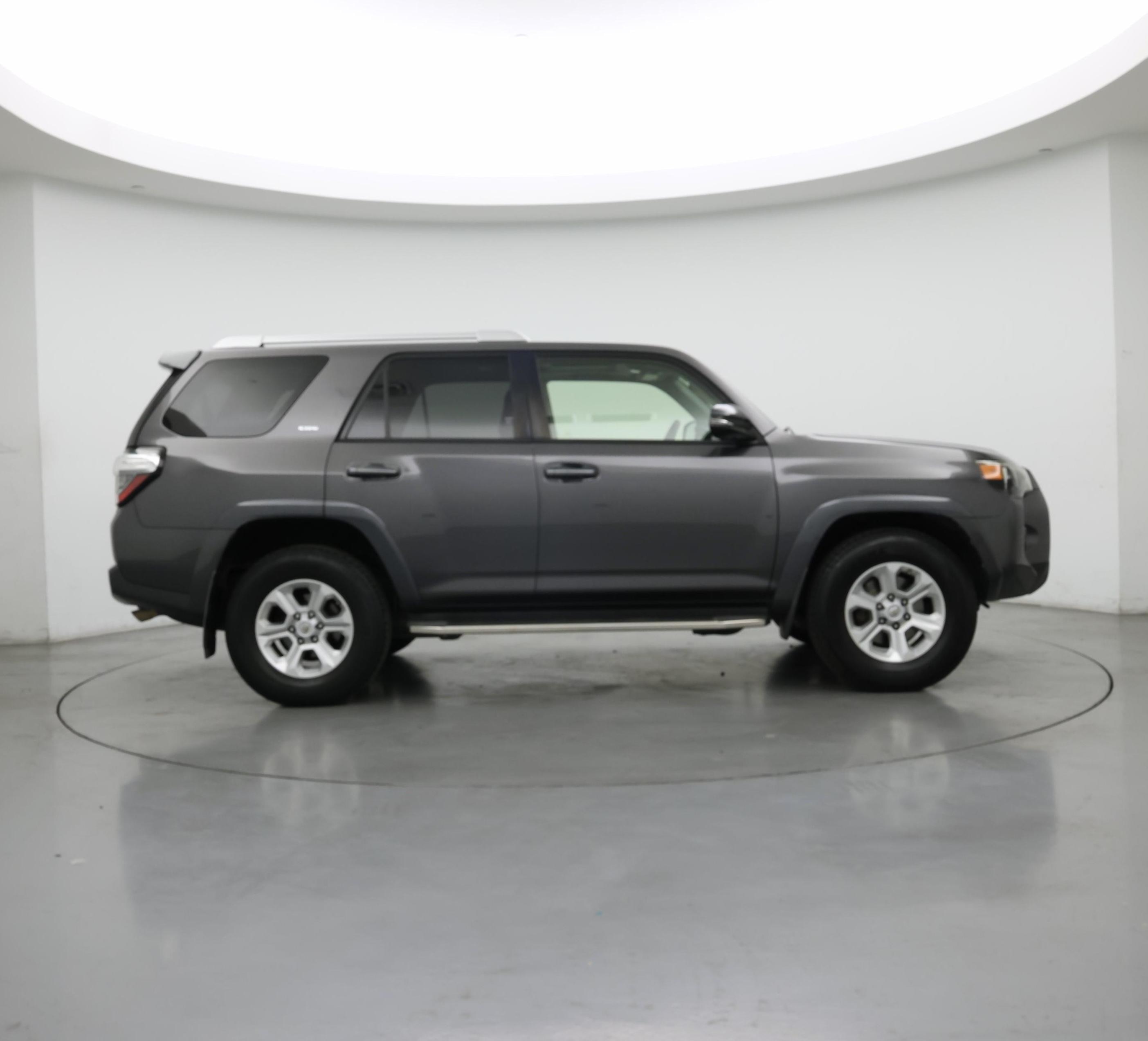 Thumbnail: 2018 Toyota 4Runner - 7