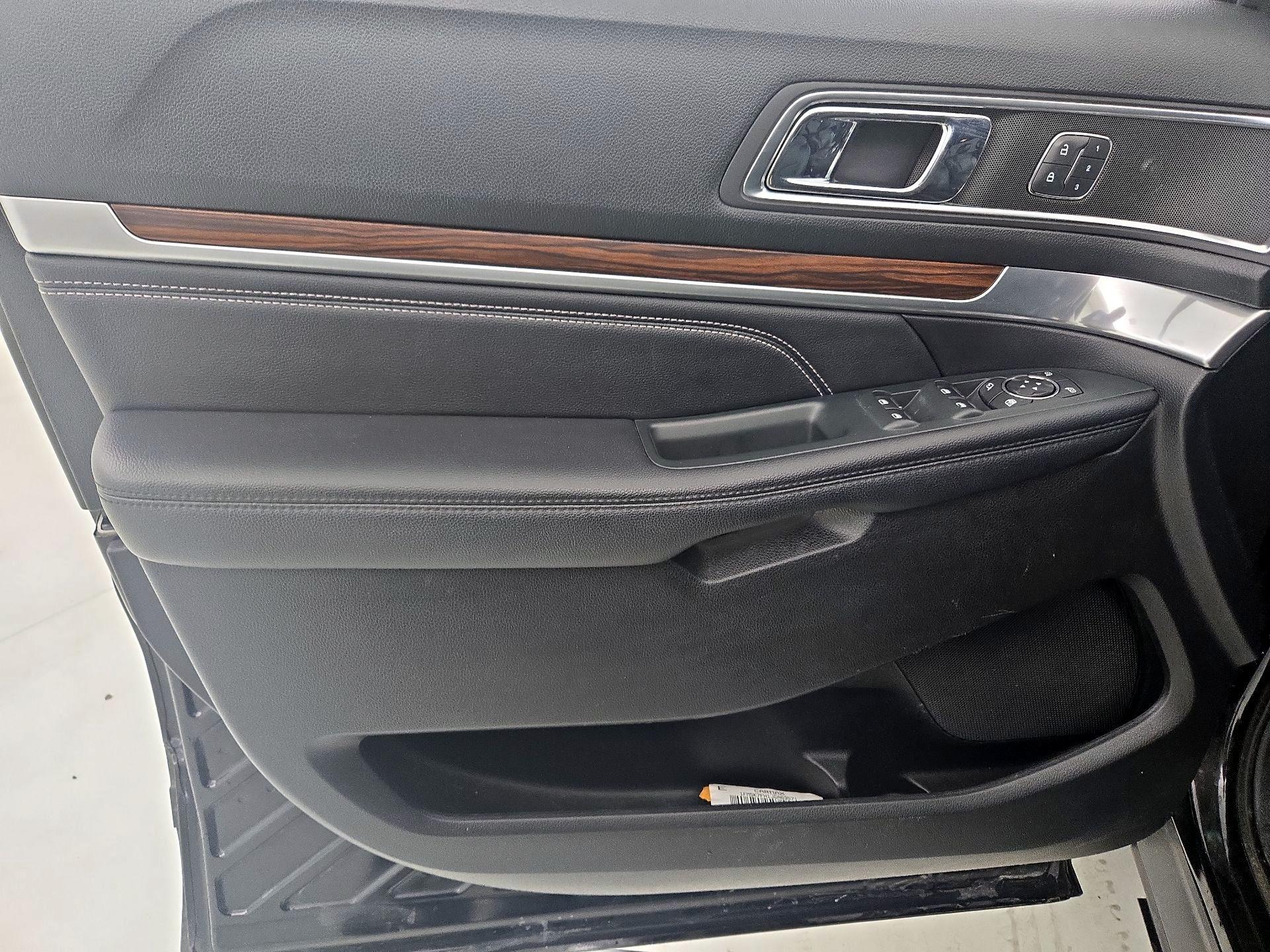 Thumbnail: 2018 Ford Explorer - 12