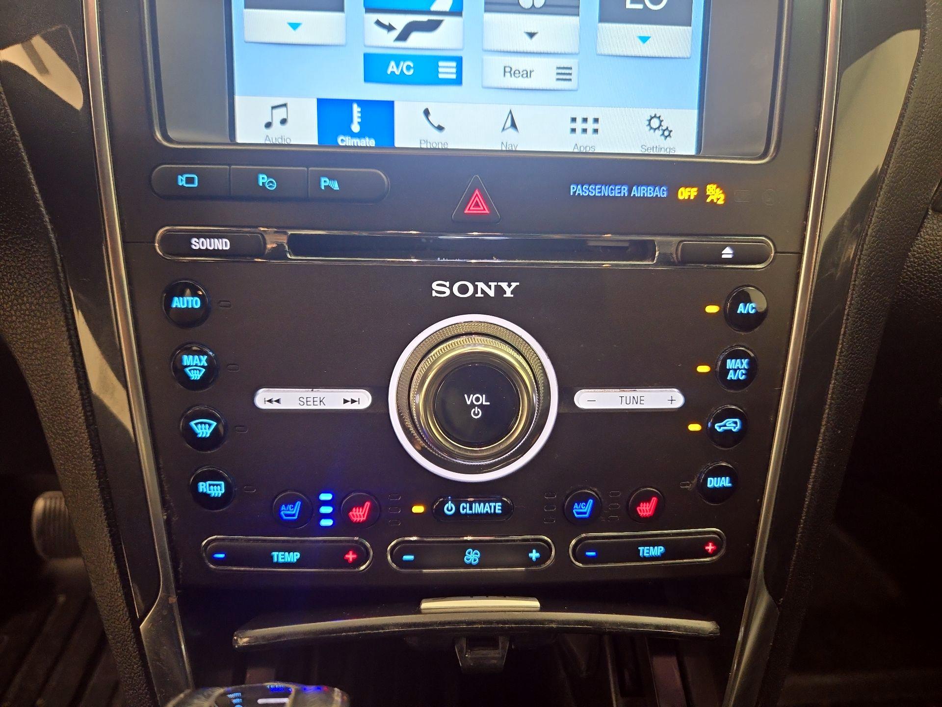 Thumbnail: 2018 Ford Explorer - 17