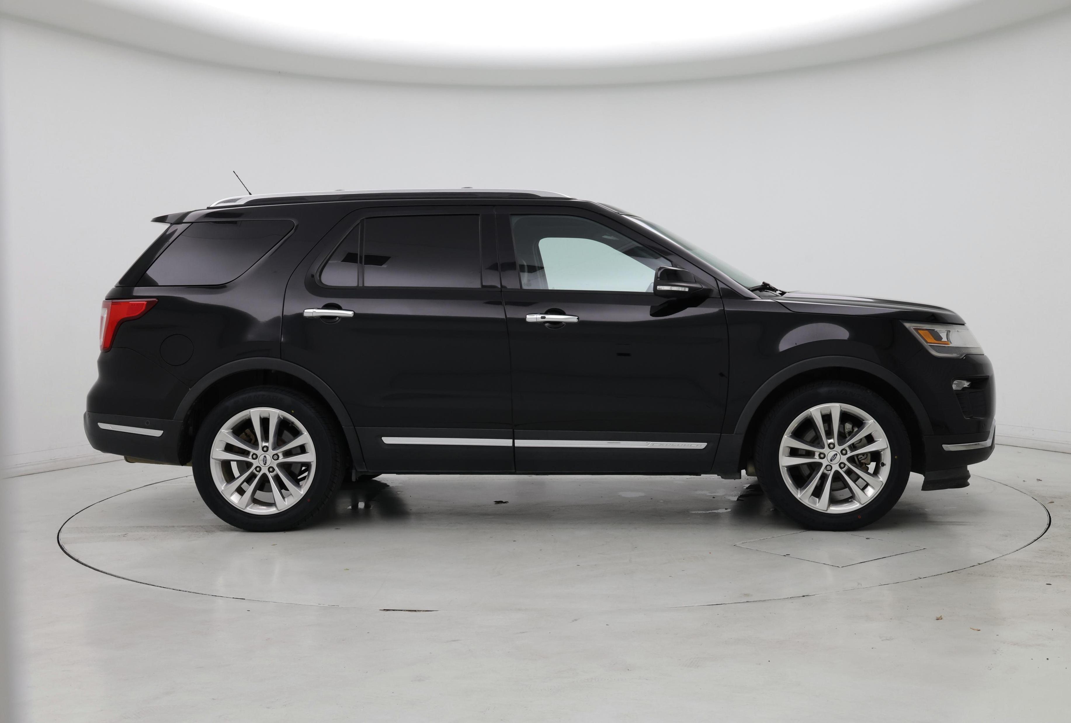 Thumbnail: 2018 Ford Explorer - 7