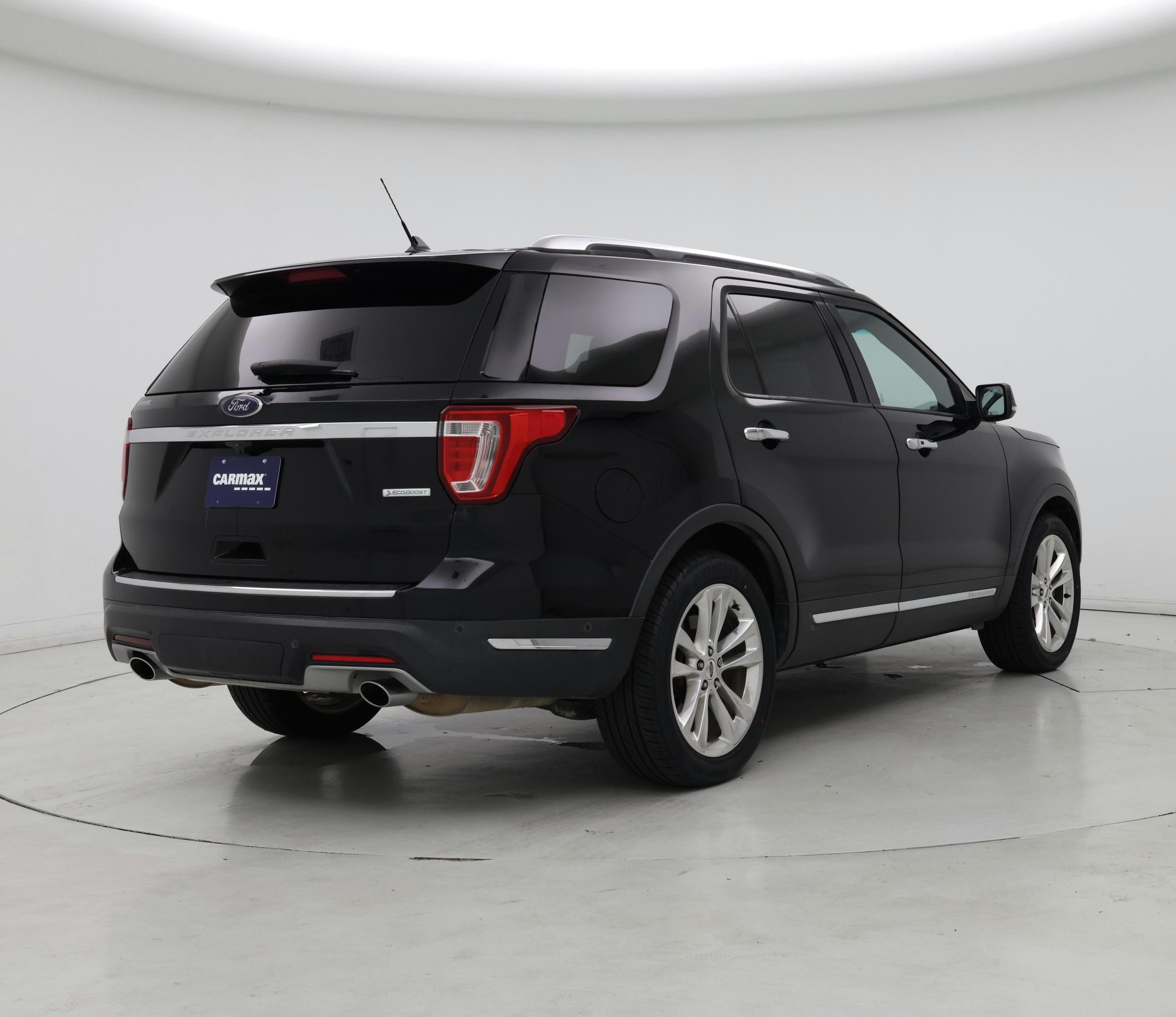 Thumbnail: 2018 Ford Explorer - 8