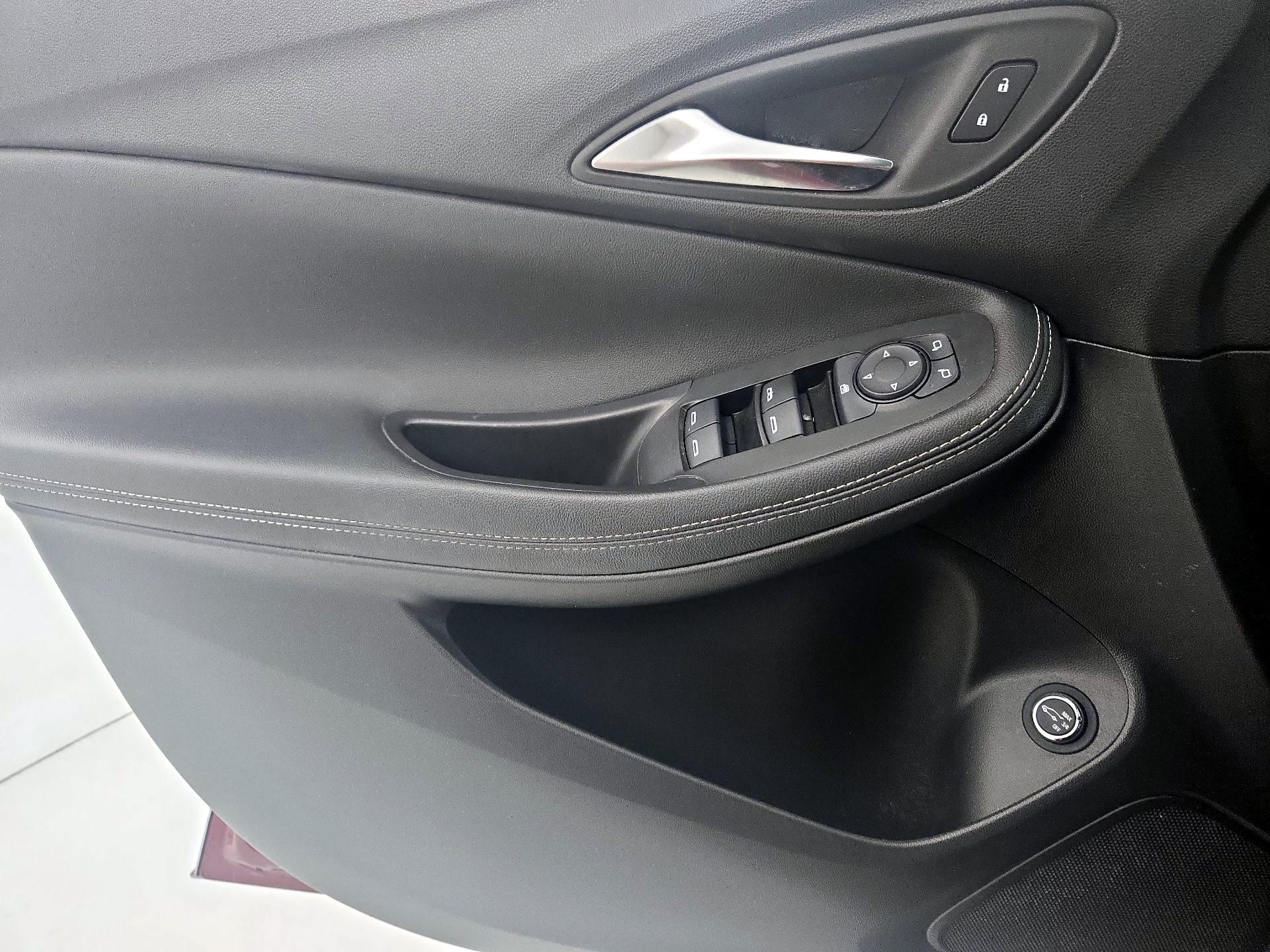 Thumbnail: 2023 Buick Encore GX - 12